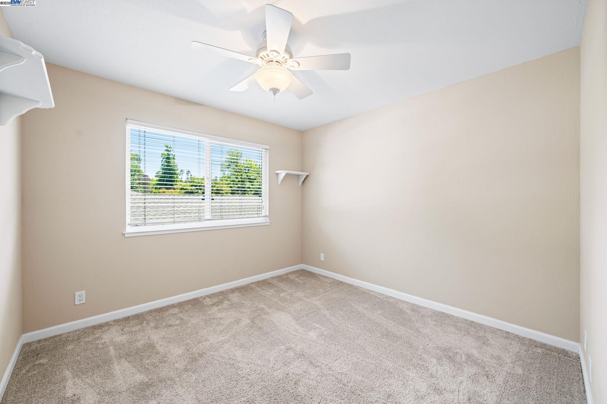 868 Madeira Dr