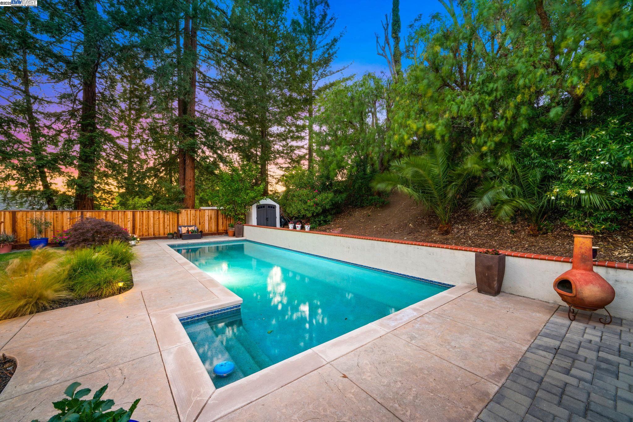 868 Madeira Dr
