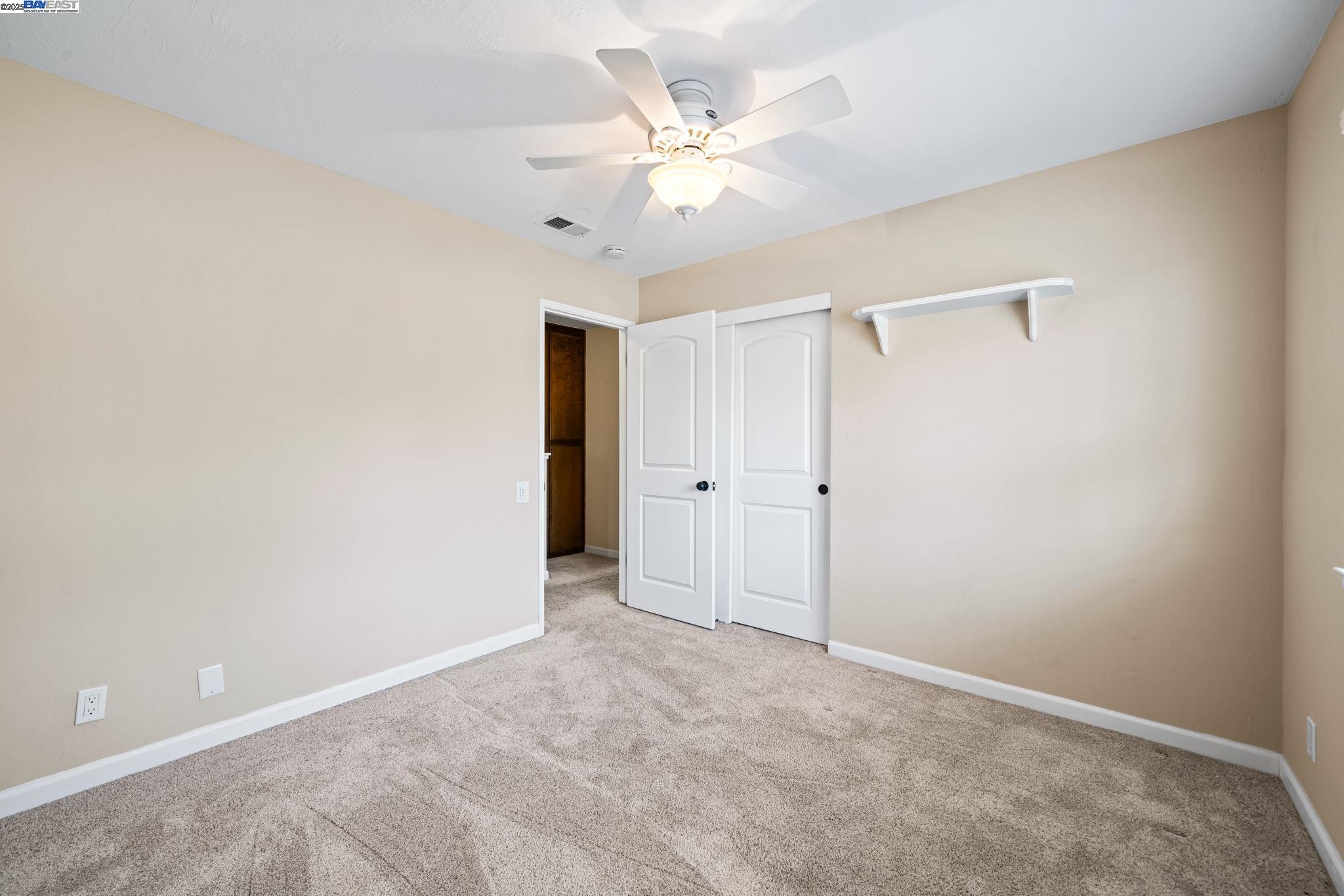 868 Madeira Dr