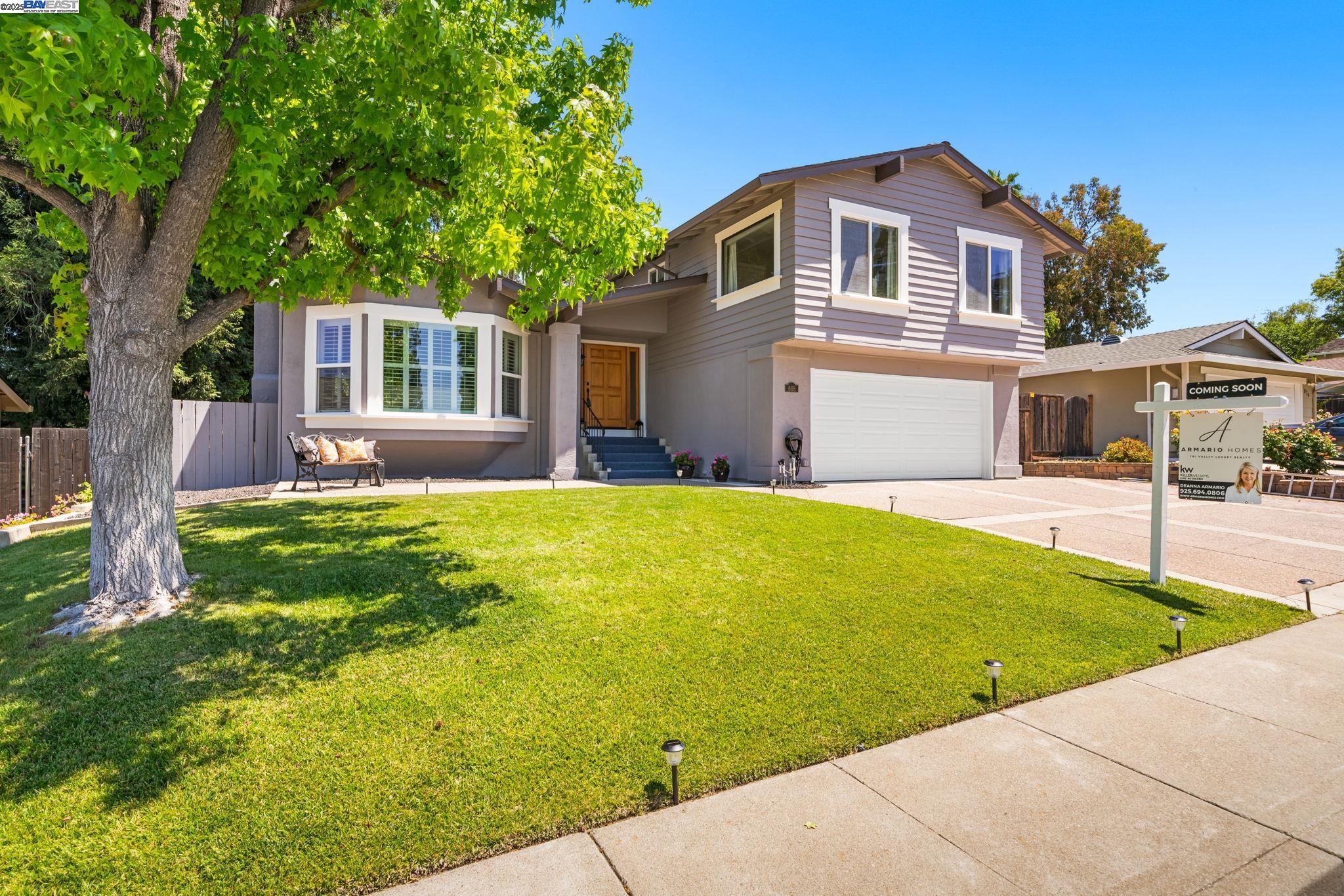 868 Madeira Dr