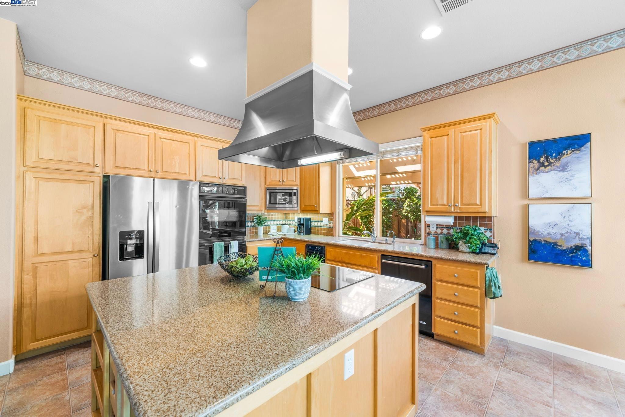 444 Cabonia Ct