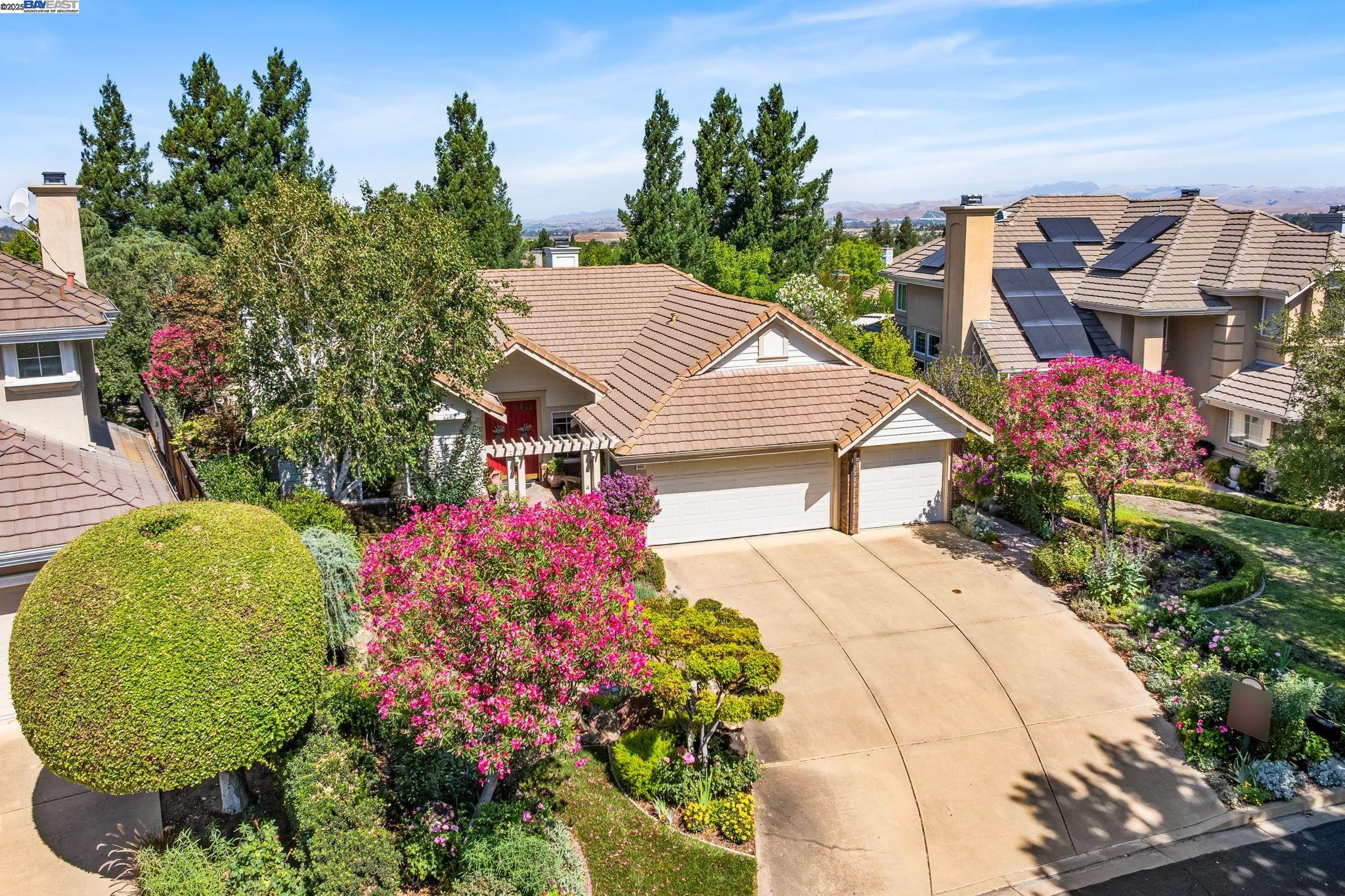 444 Cabonia Ct