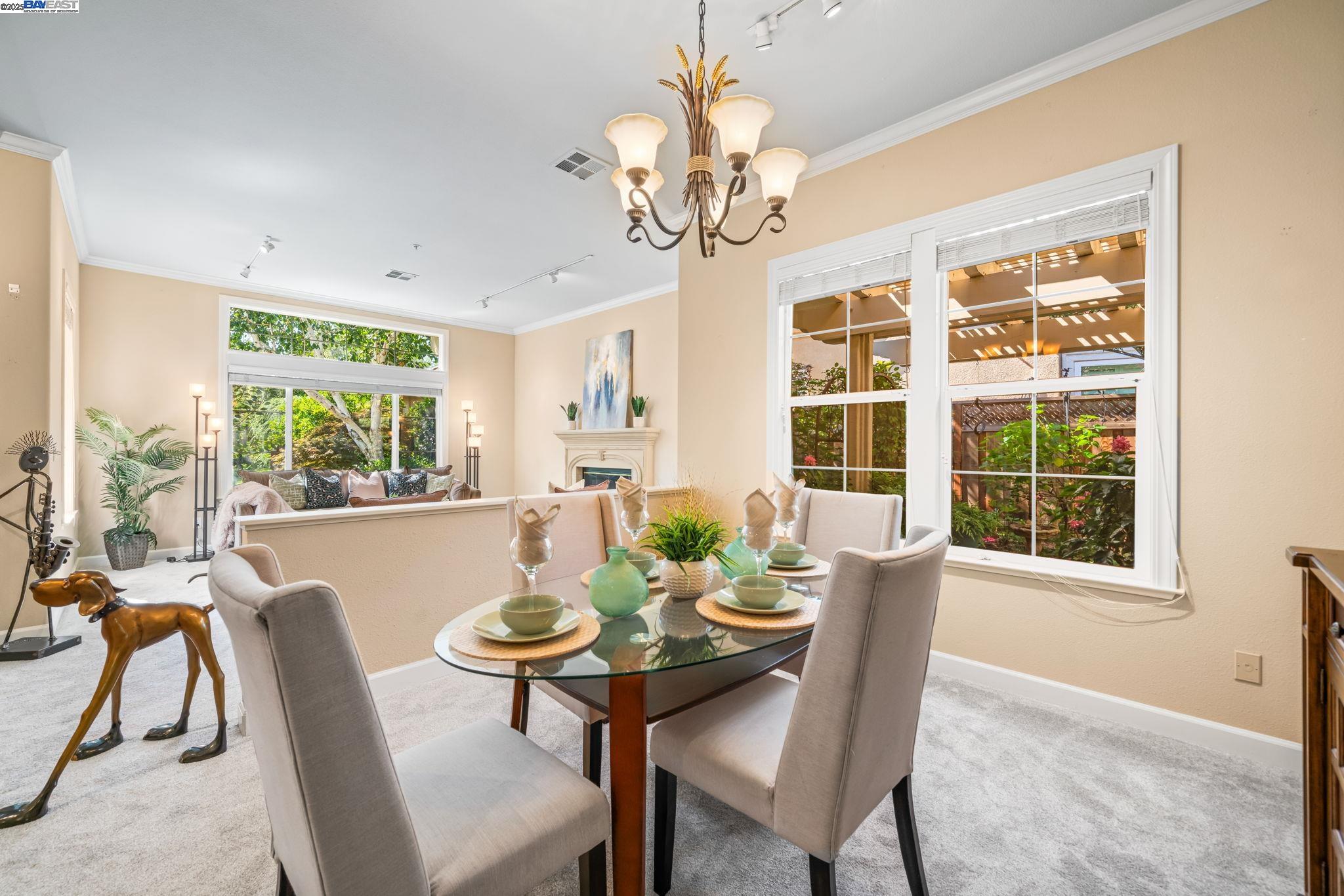 444 Cabonia Ct