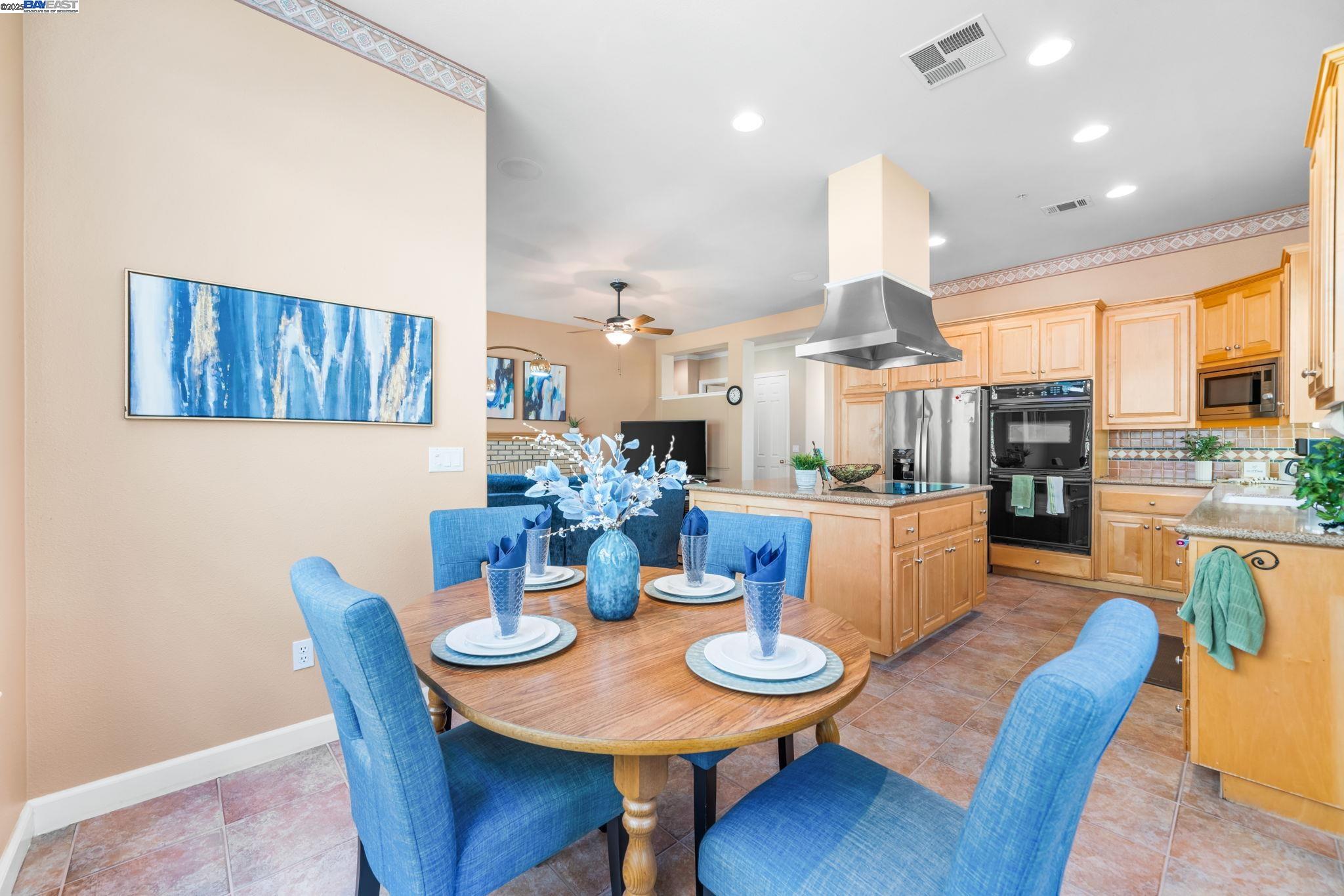 444 Cabonia Ct