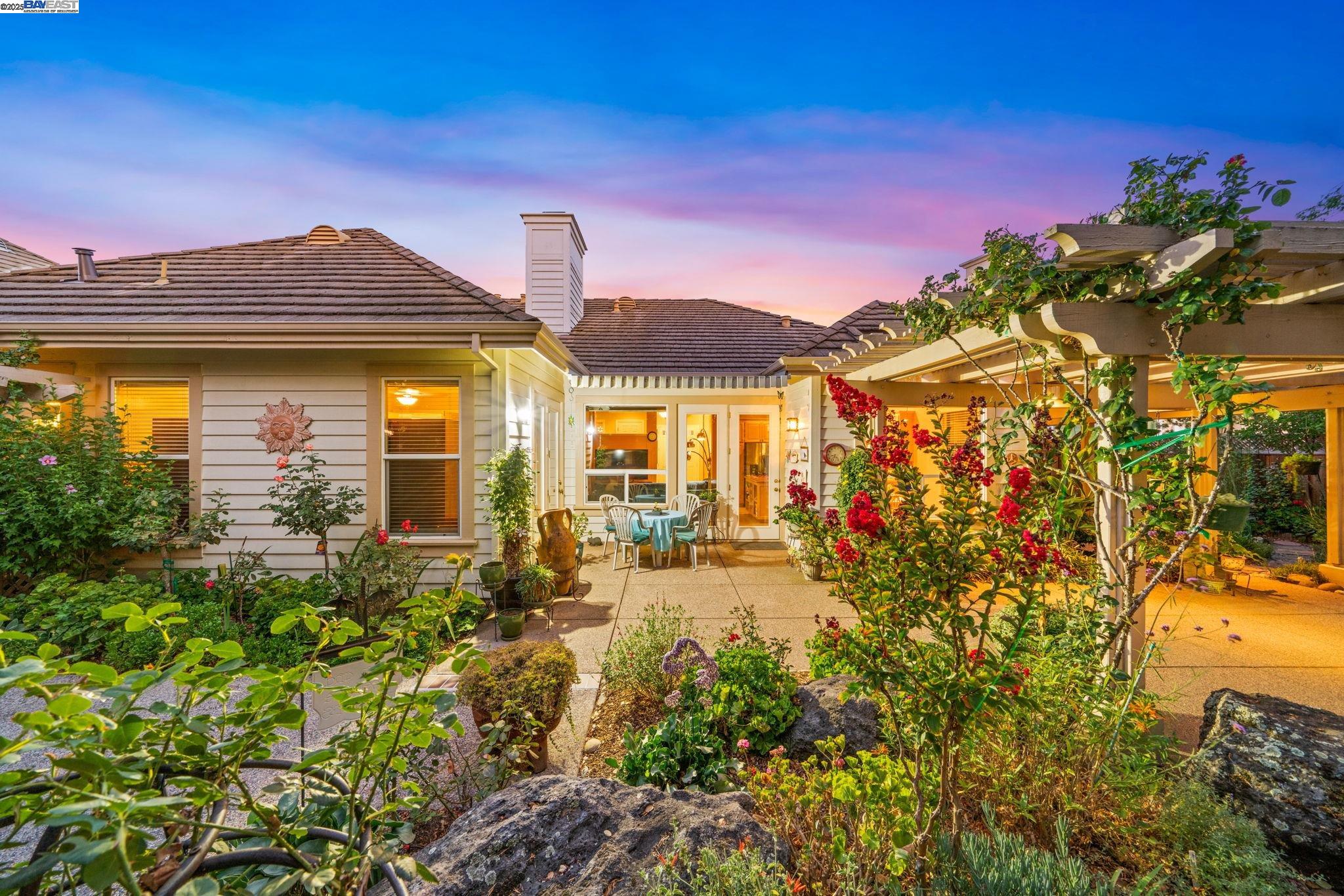 444 Cabonia Ct