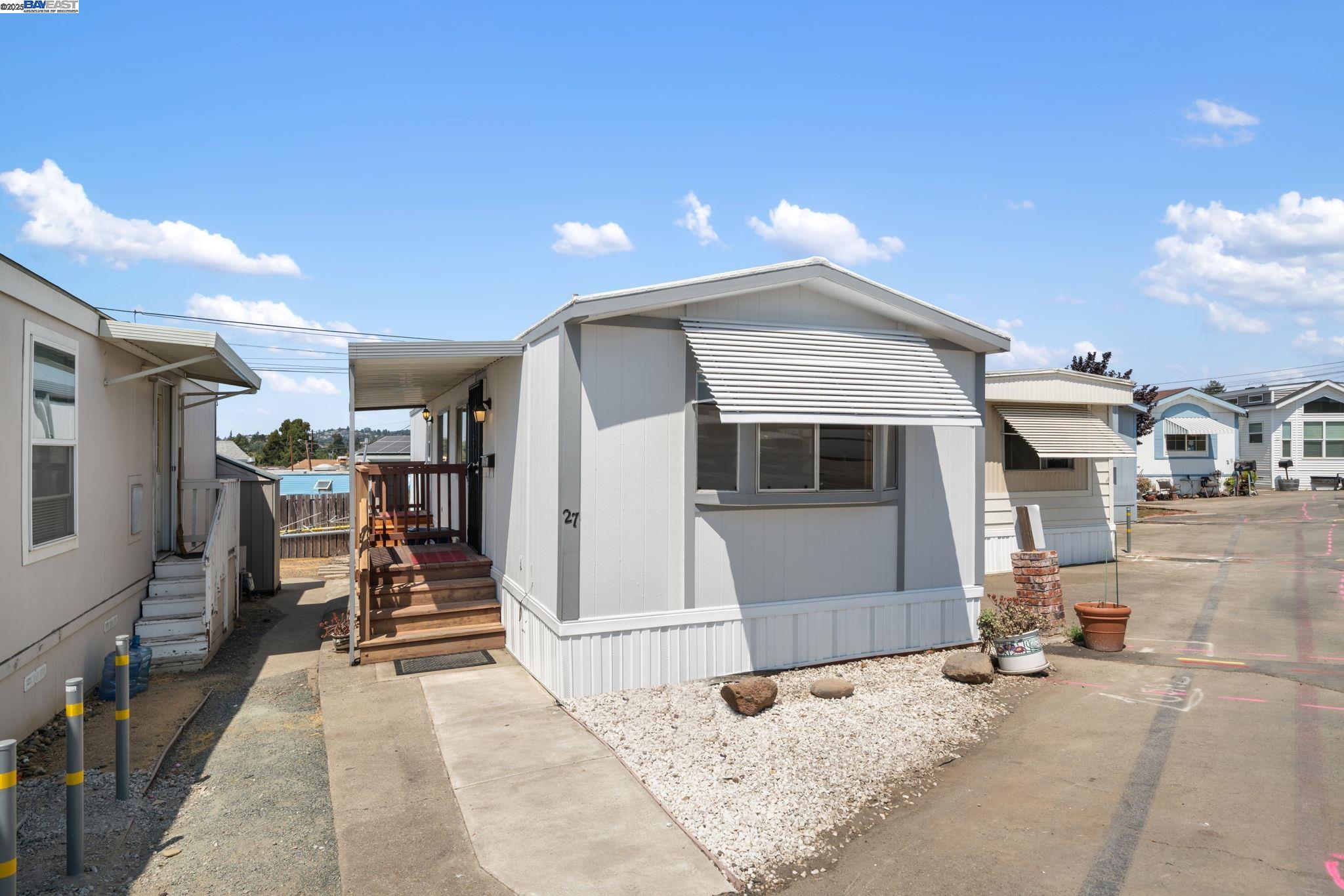 3998 Castro Valley Blvd Unit: SPC 27