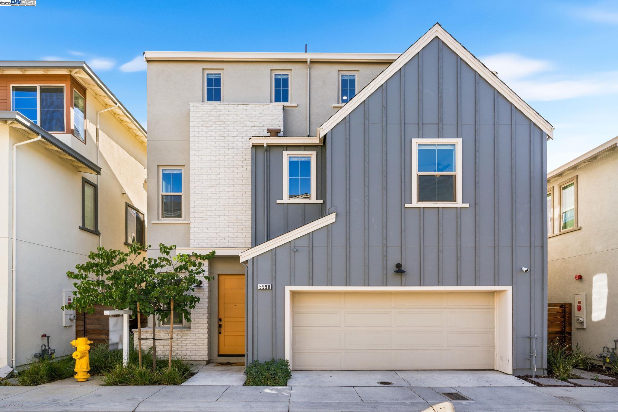 5990 Peridot Pl