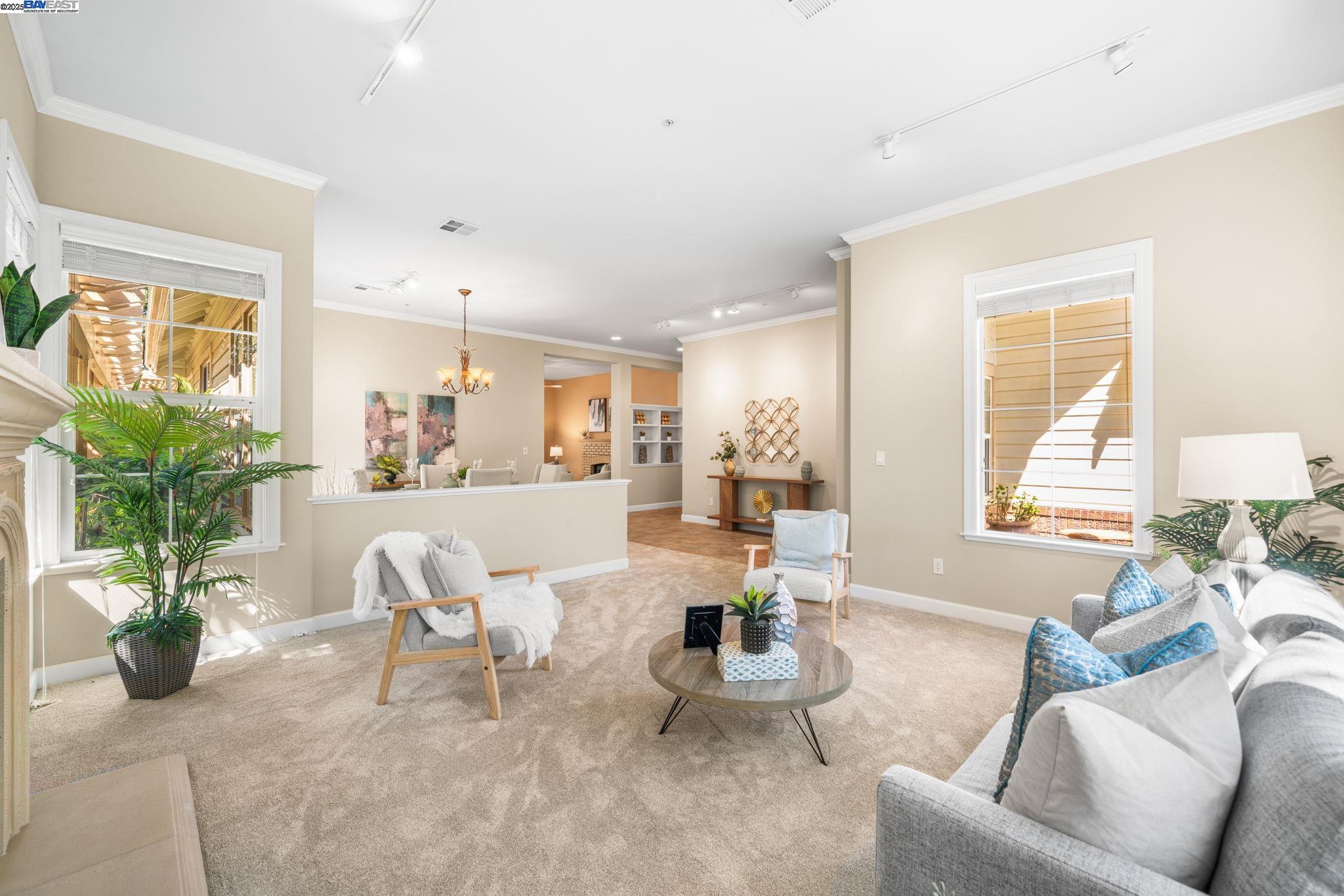 444 Cabonia Ct