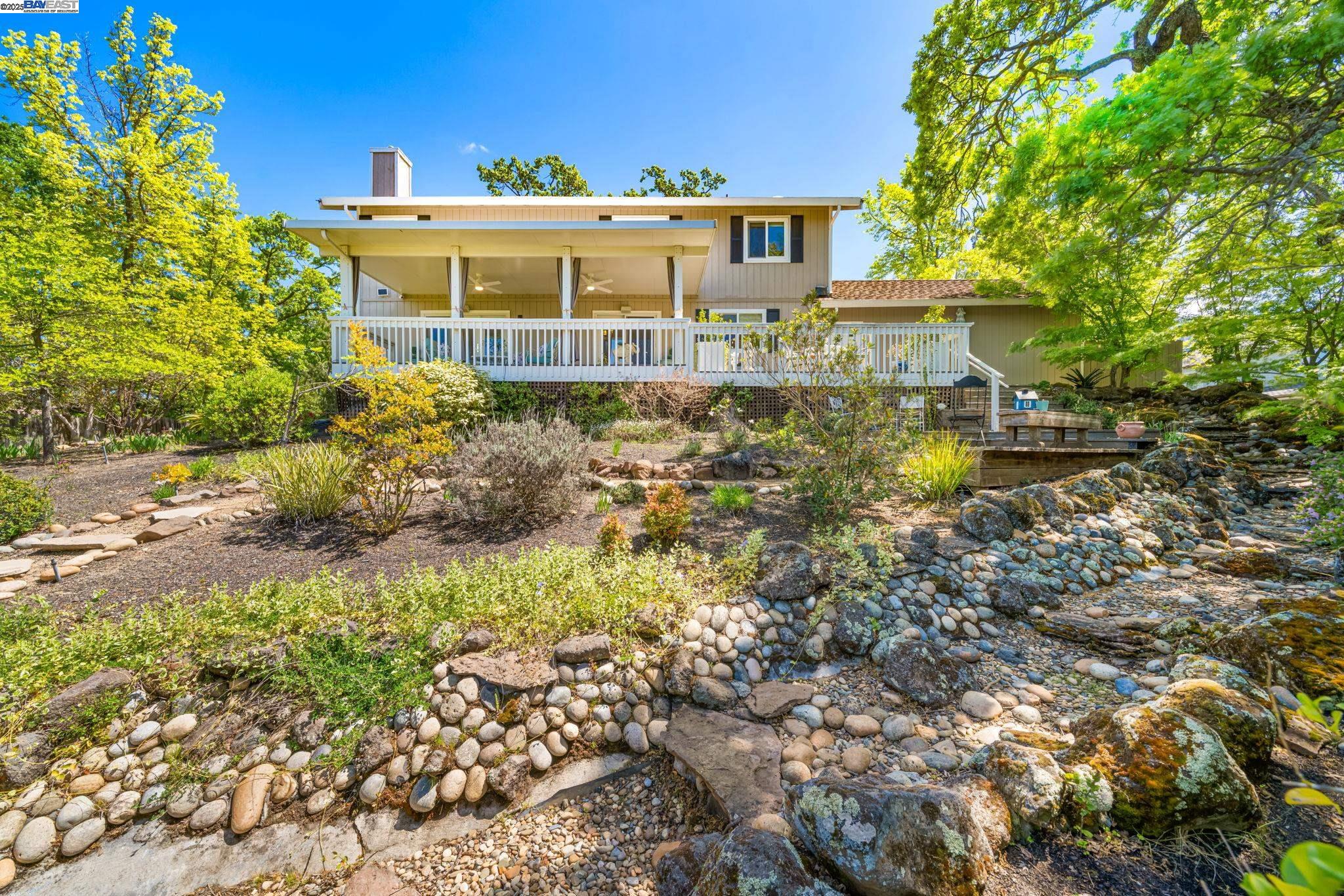 484 El Pintado Rd