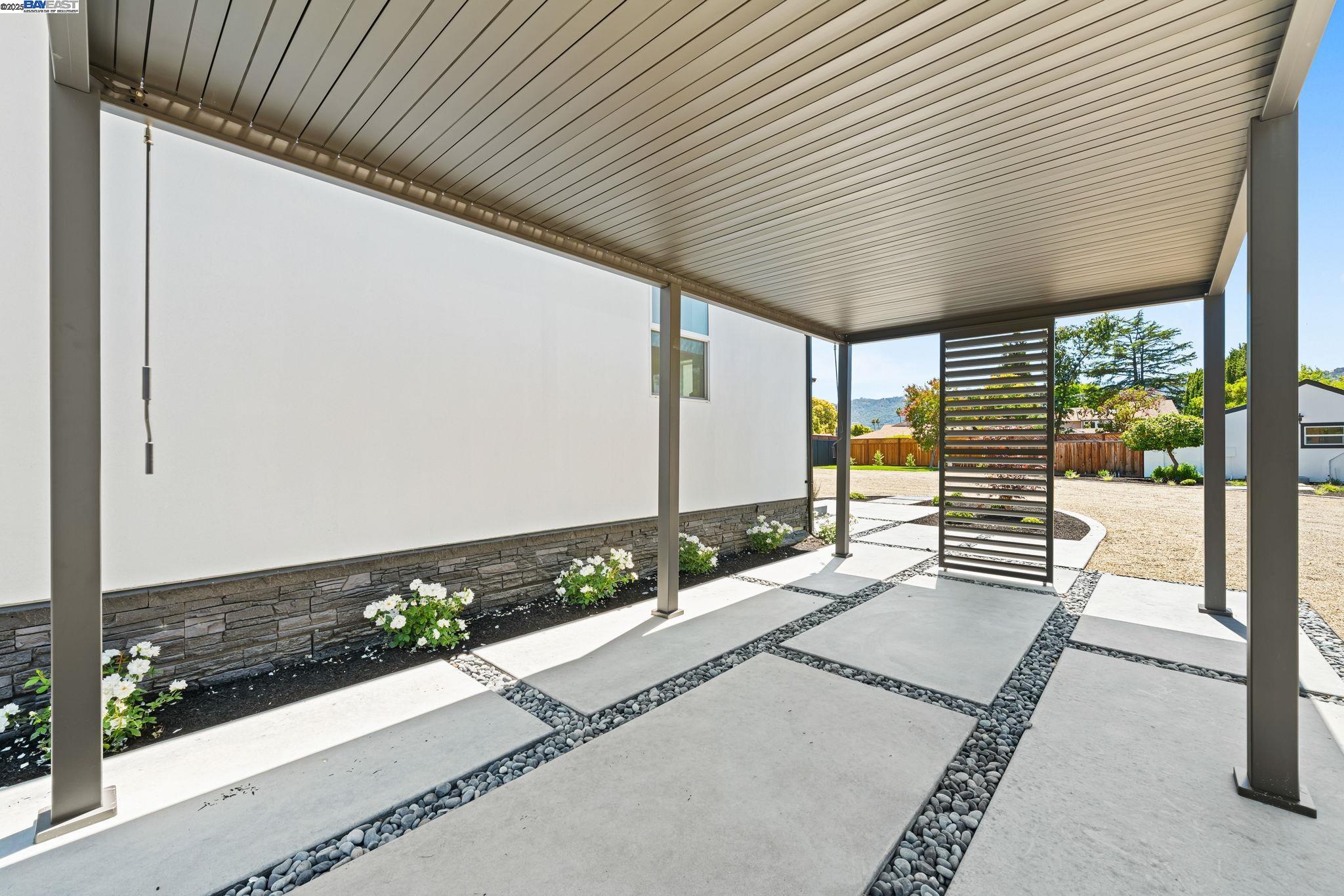 1038 Division St, Pleasanton