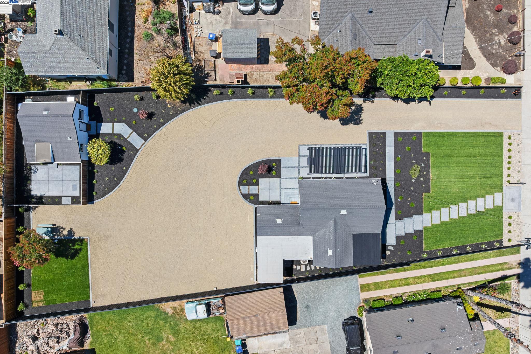 1038 Division St, Pleasanton