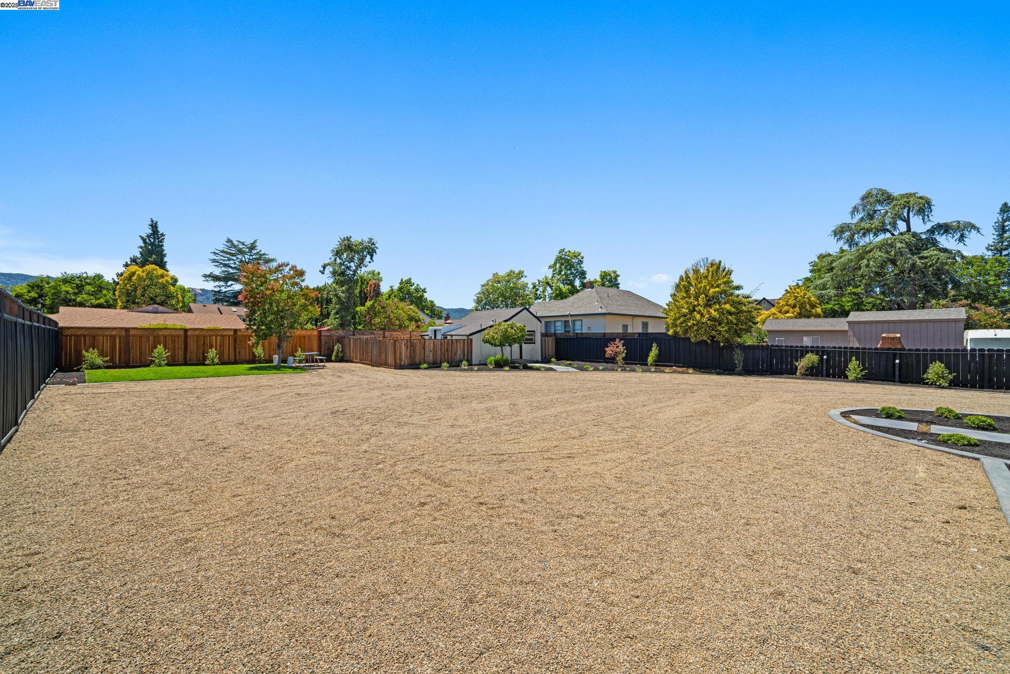 1038 Division St, Pleasanton