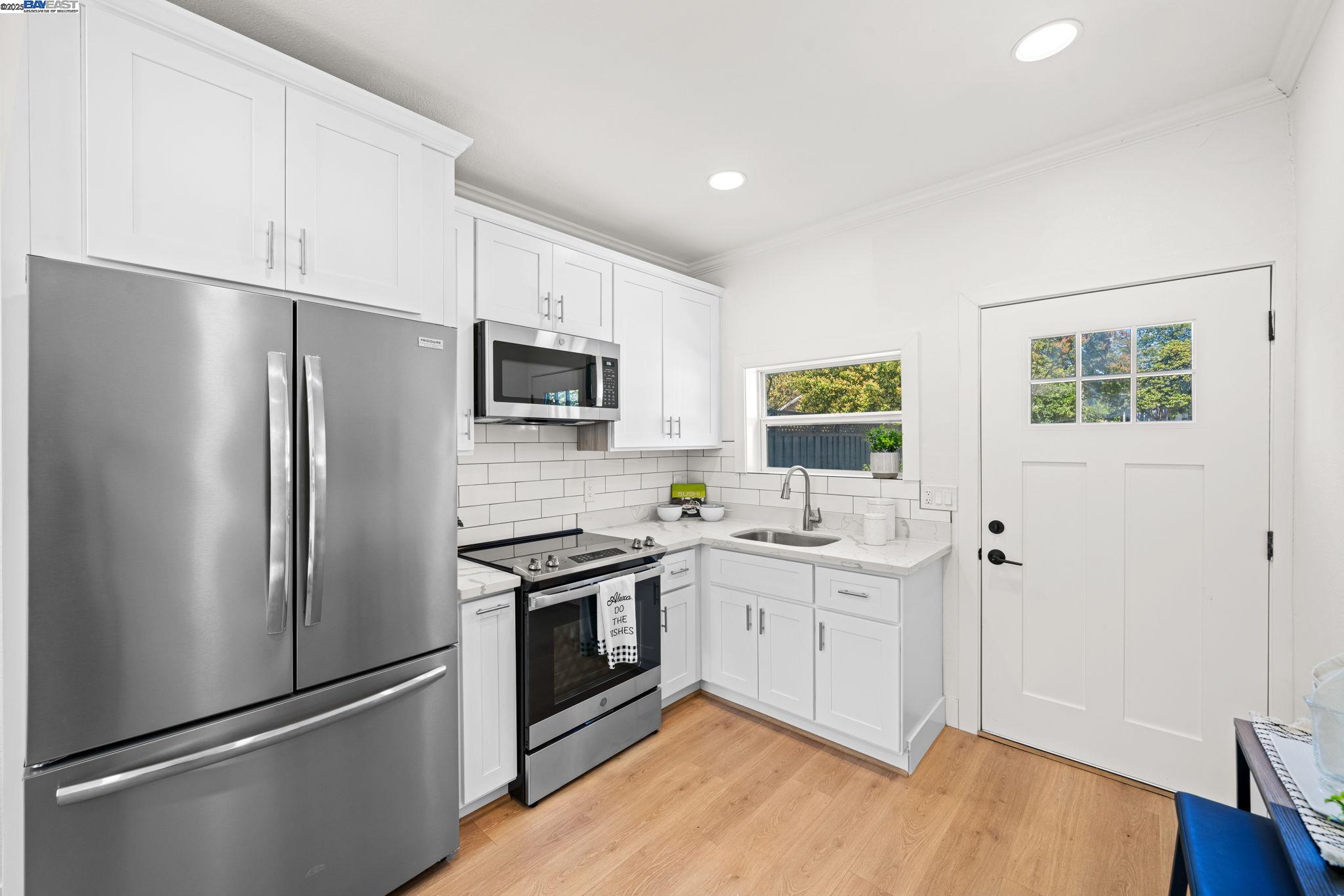 1038 Division St, Pleasanton
