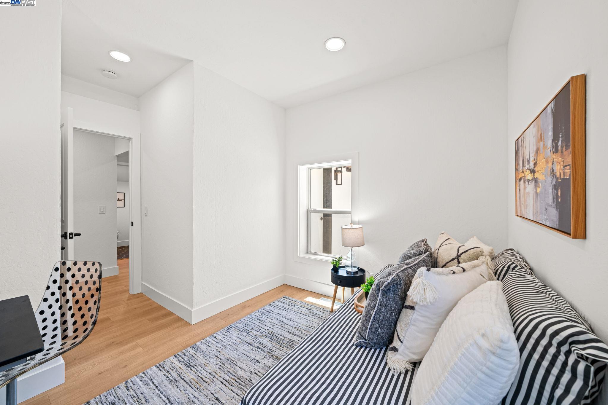 1038 Division St, Pleasanton