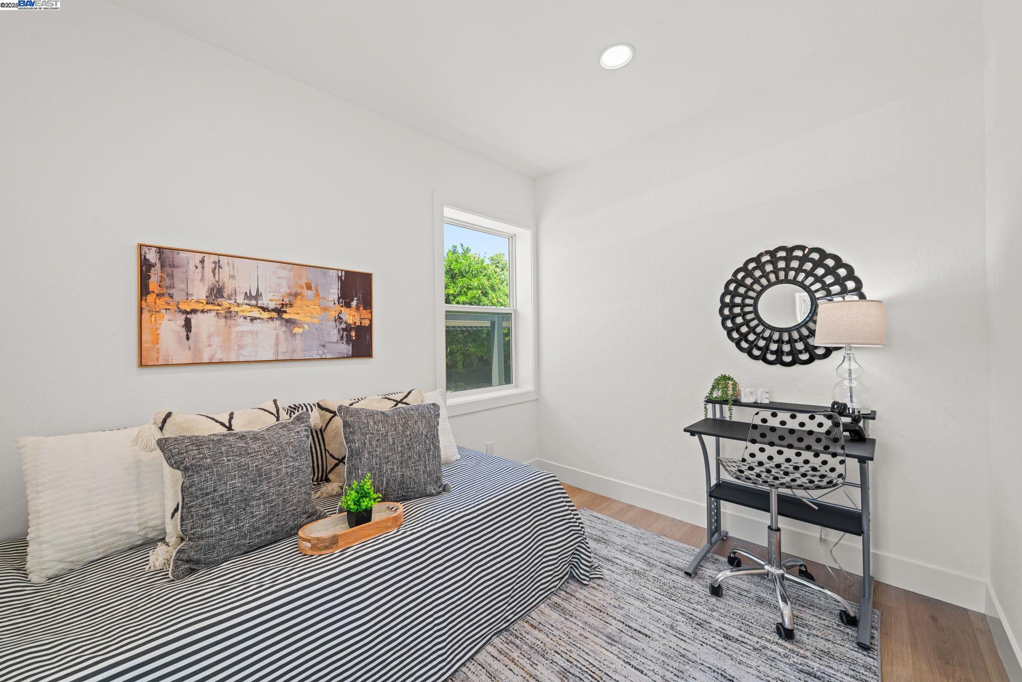 1038 Division St, Pleasanton