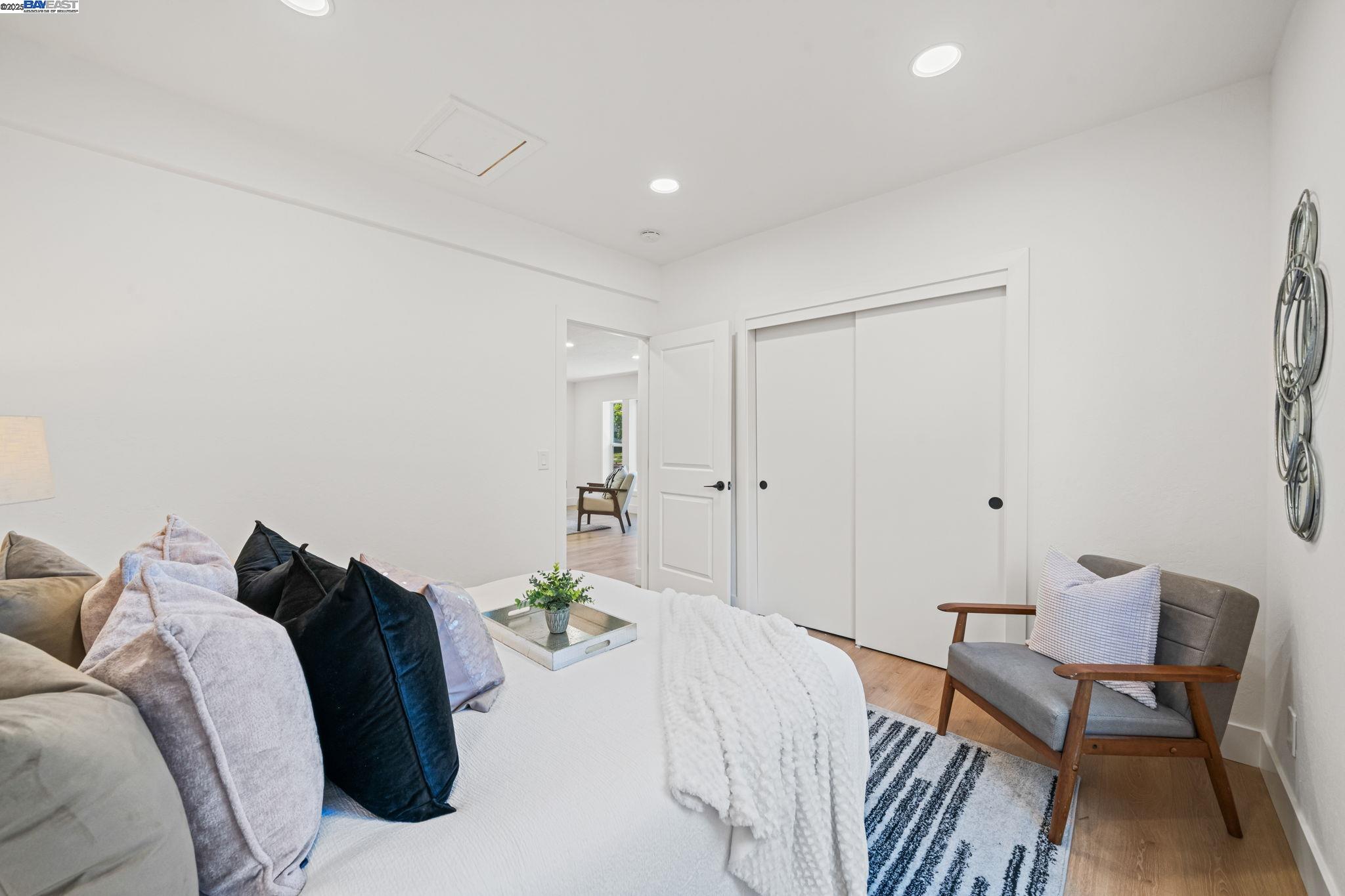 1038 Division St, Pleasanton