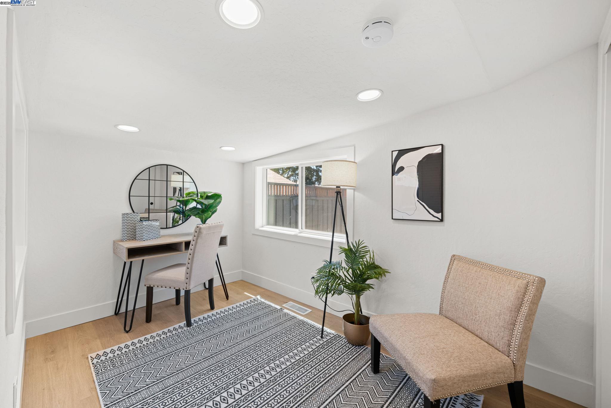 1038 Division St, Pleasanton