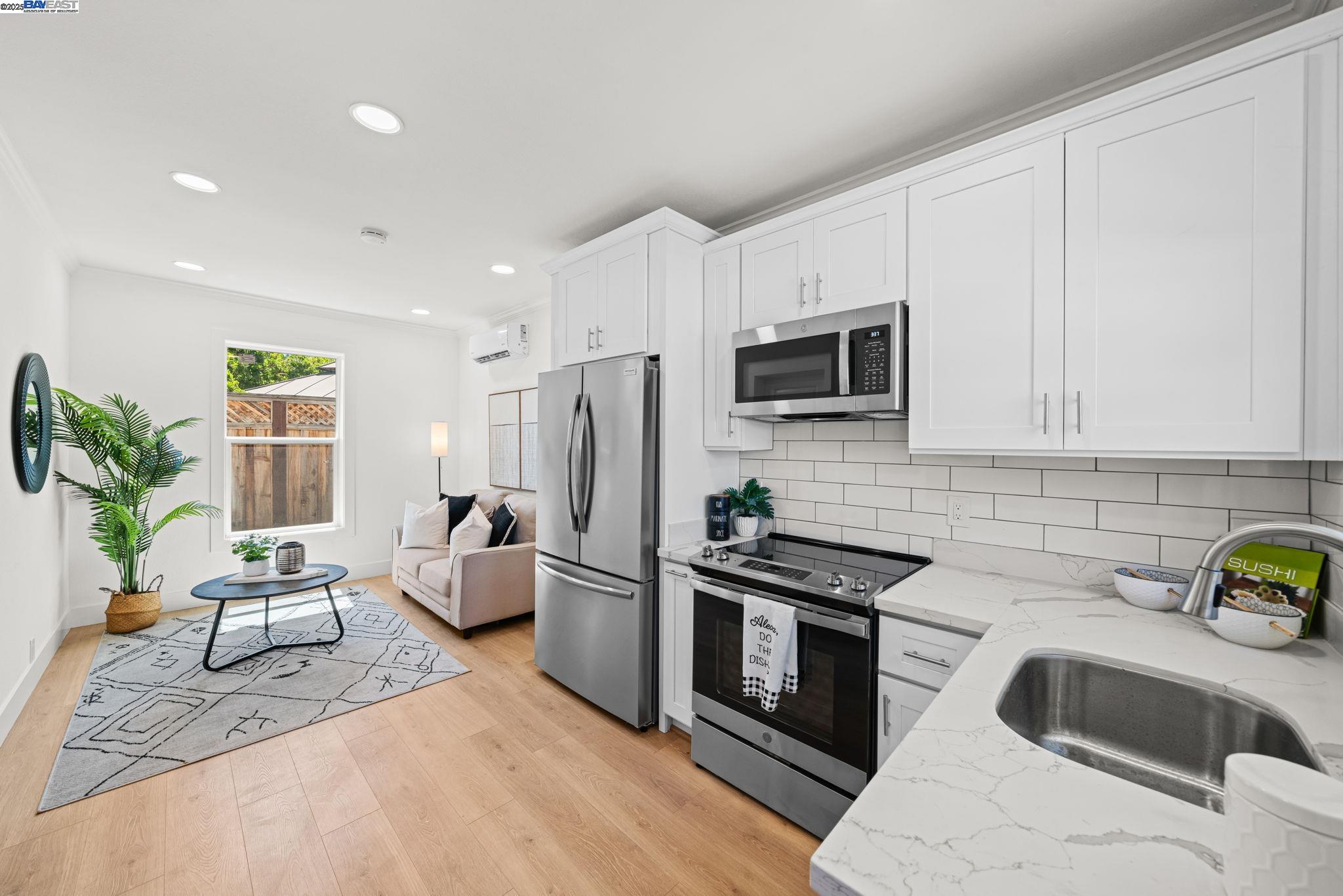 1038 Division St, Pleasanton