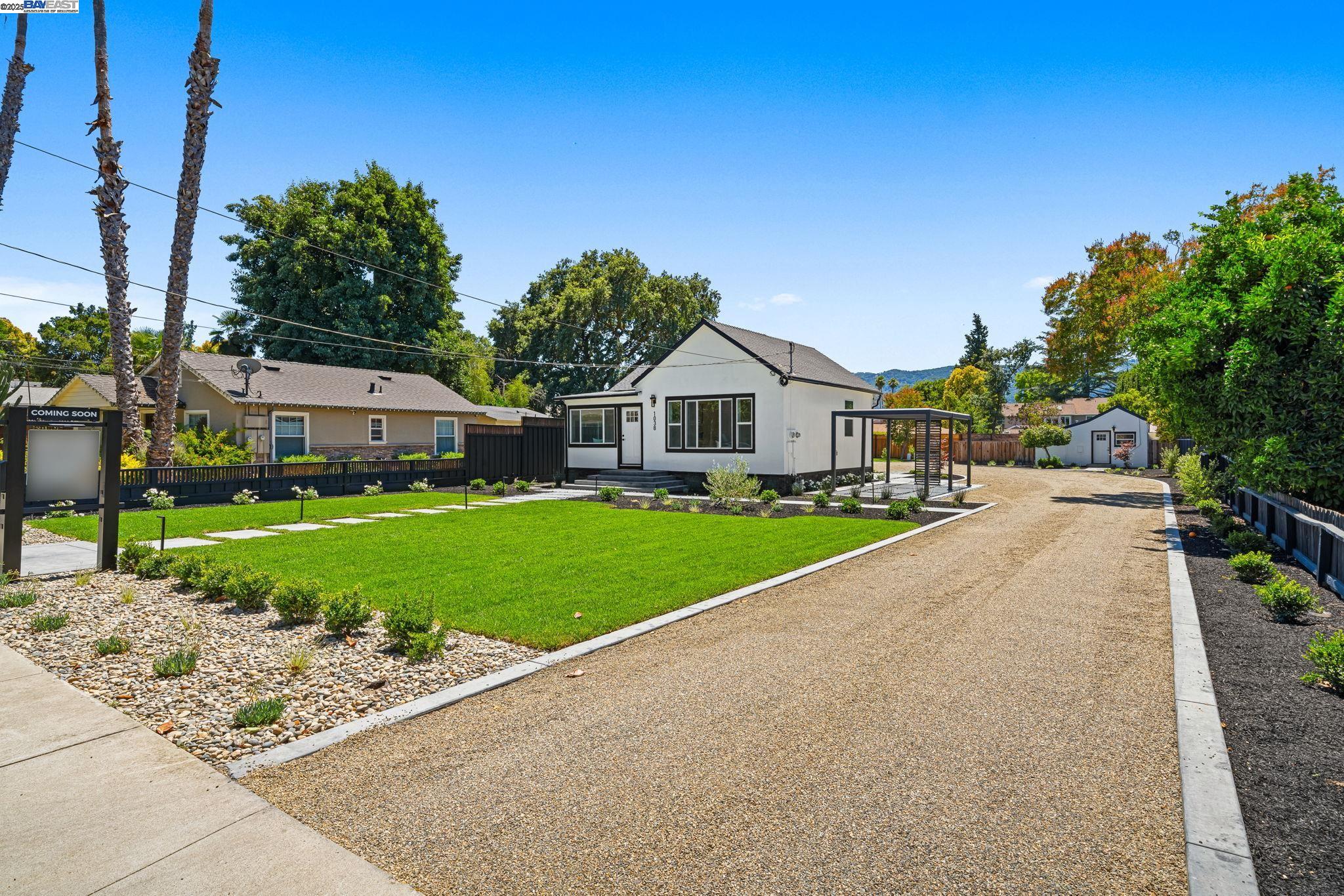 1038 Division St, Pleasanton