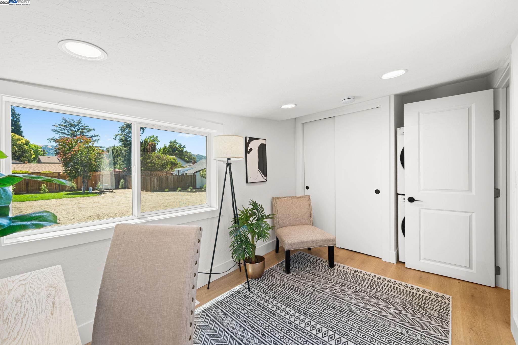 1038 Division St, Pleasanton