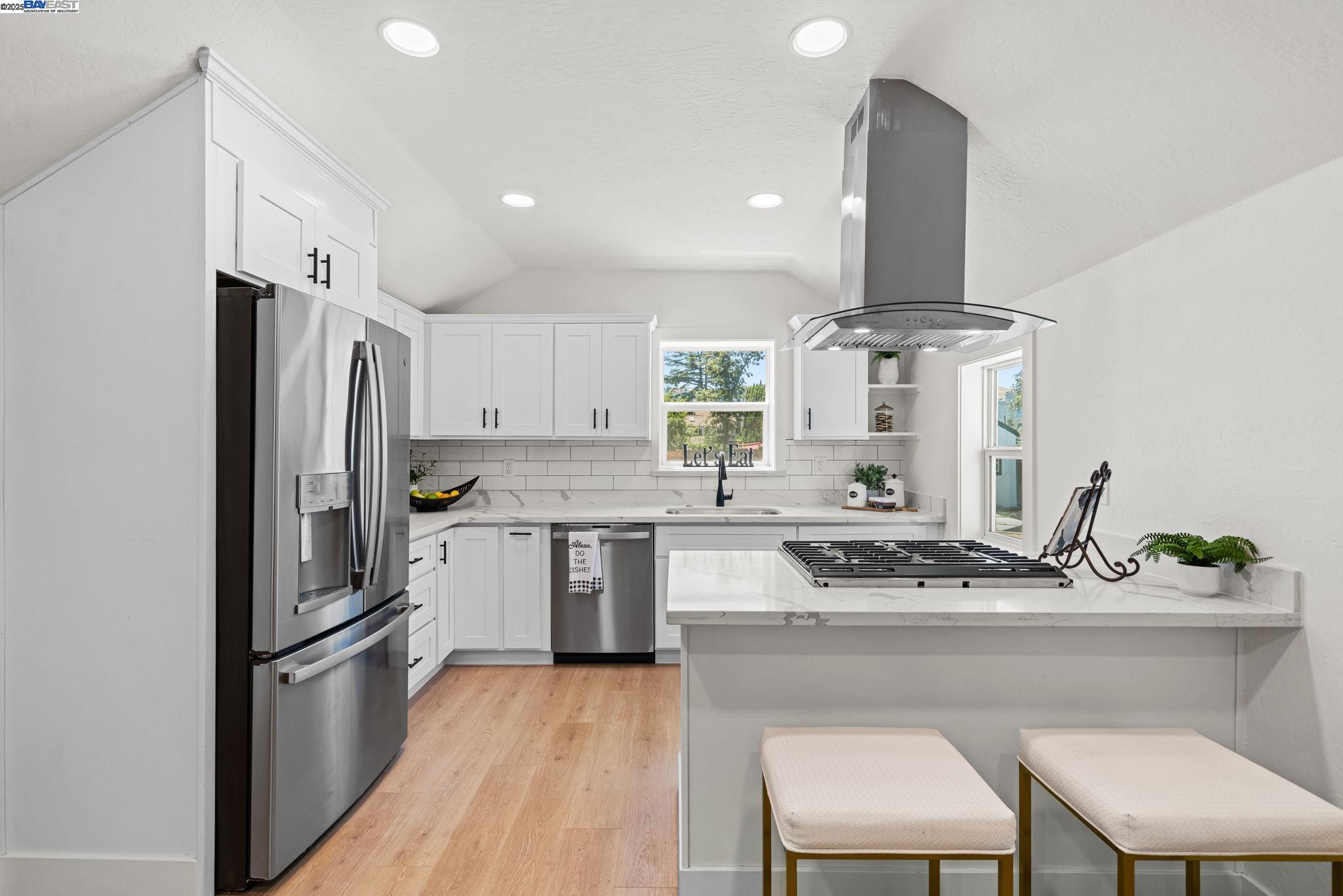 1038 Division St, Pleasanton