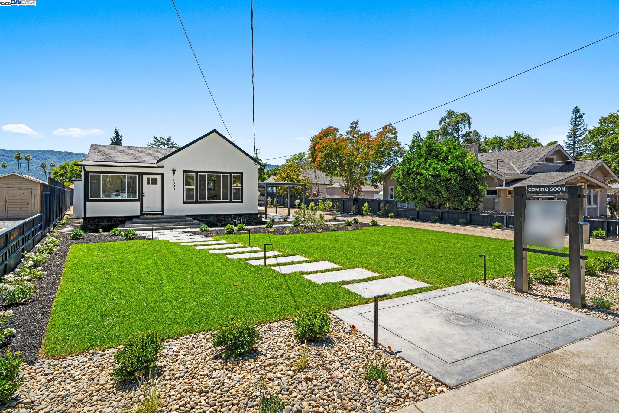1038 Division St, Pleasanton