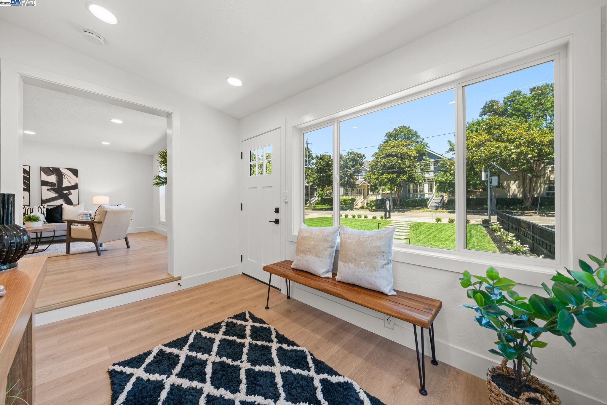 1038 Division St, Pleasanton