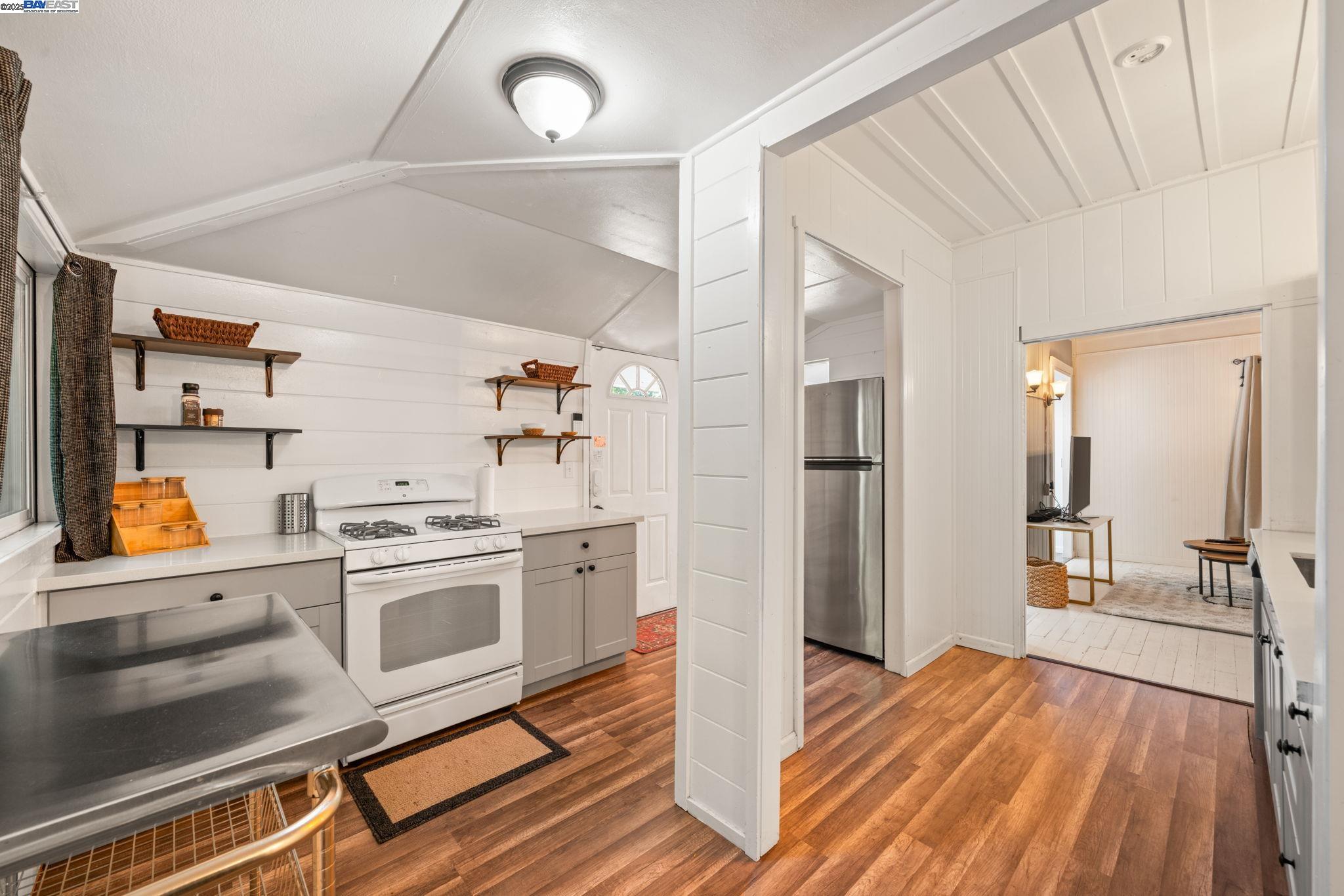 101 Annies Way, Brookdale