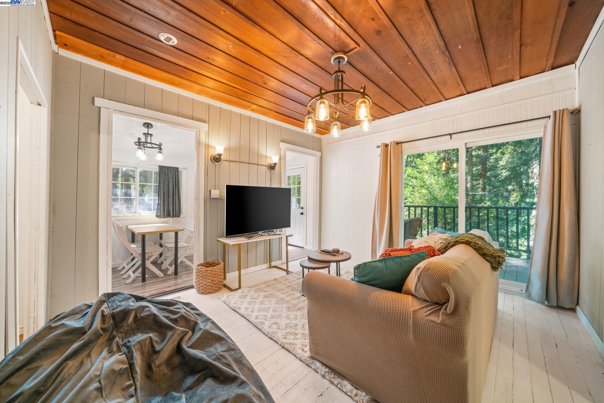 101 Annies Way, Brookdale