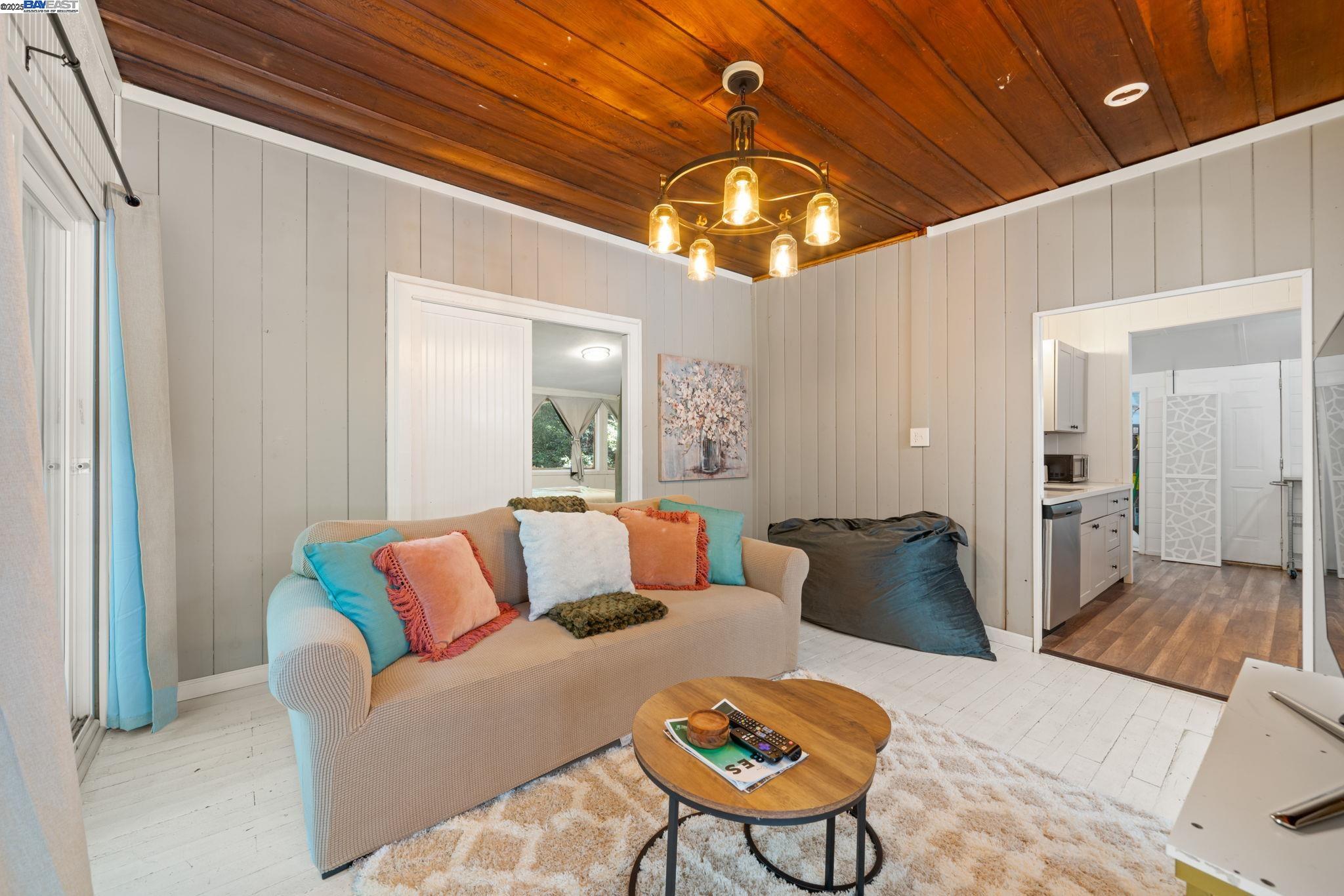 101 Annies Way, Brookdale