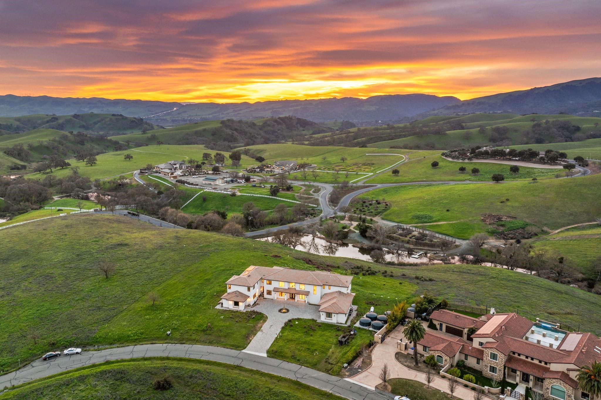 7778 Laguna Heights Ct