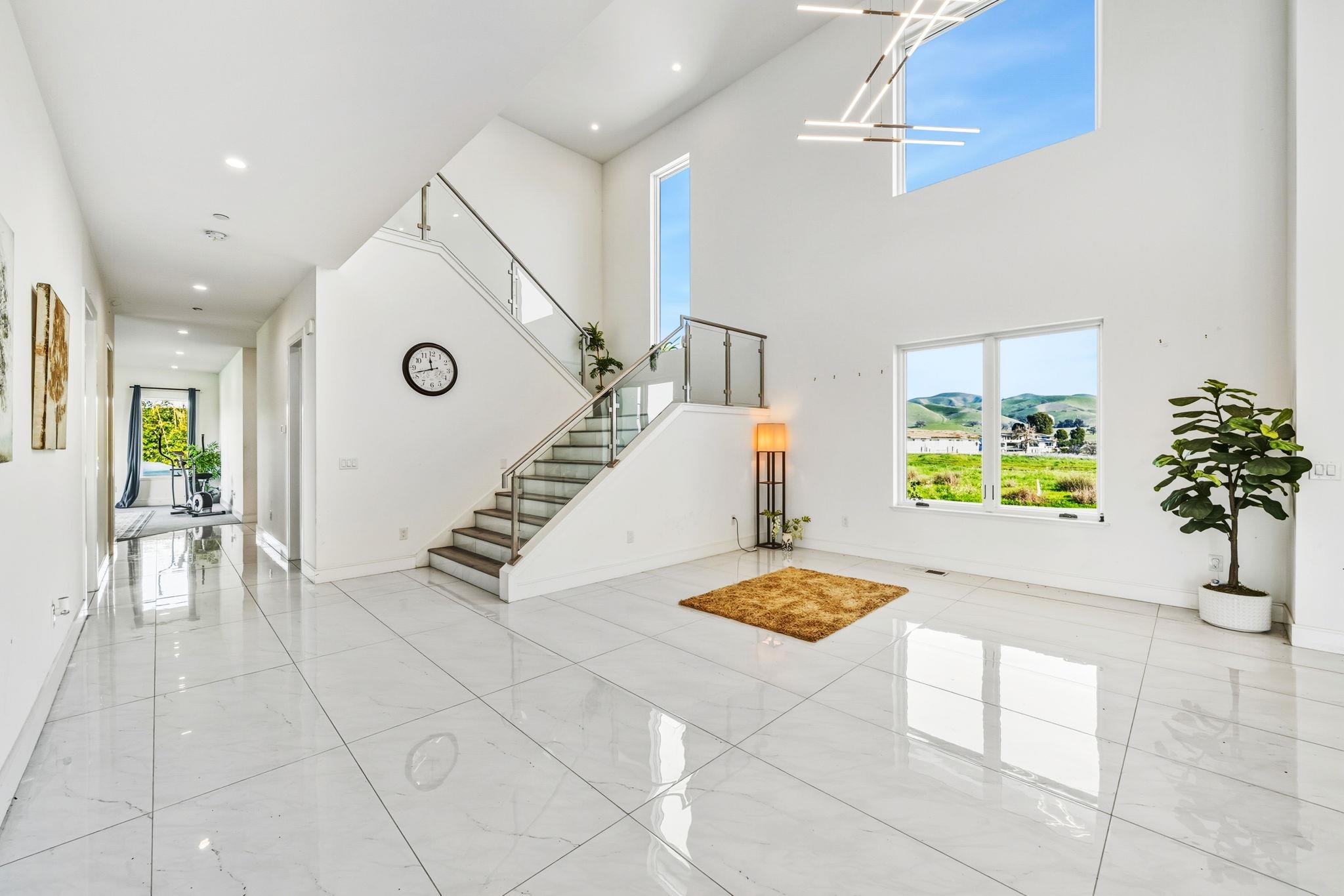 7778 Laguna Heights Ct