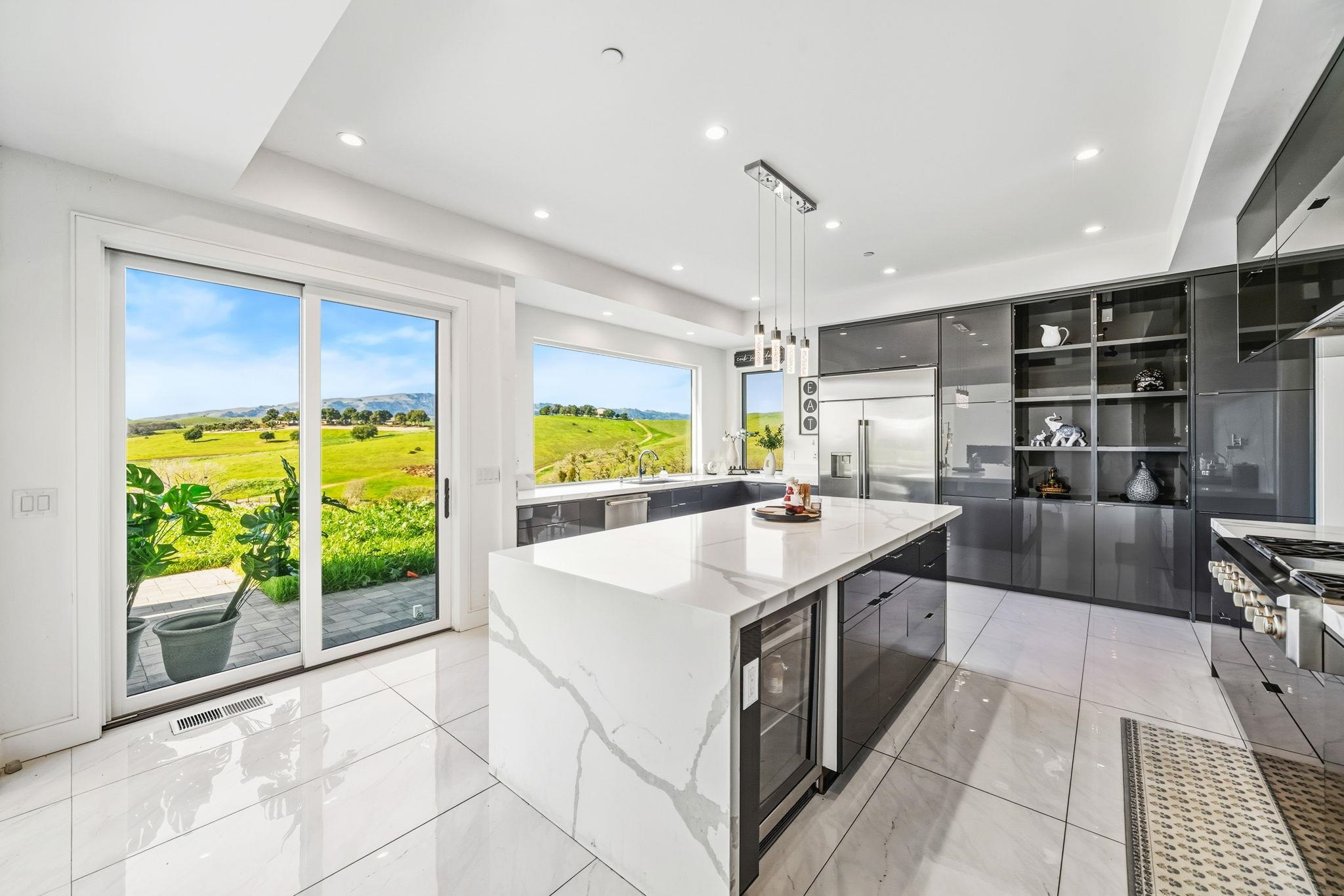 7778 Laguna Heights Ct