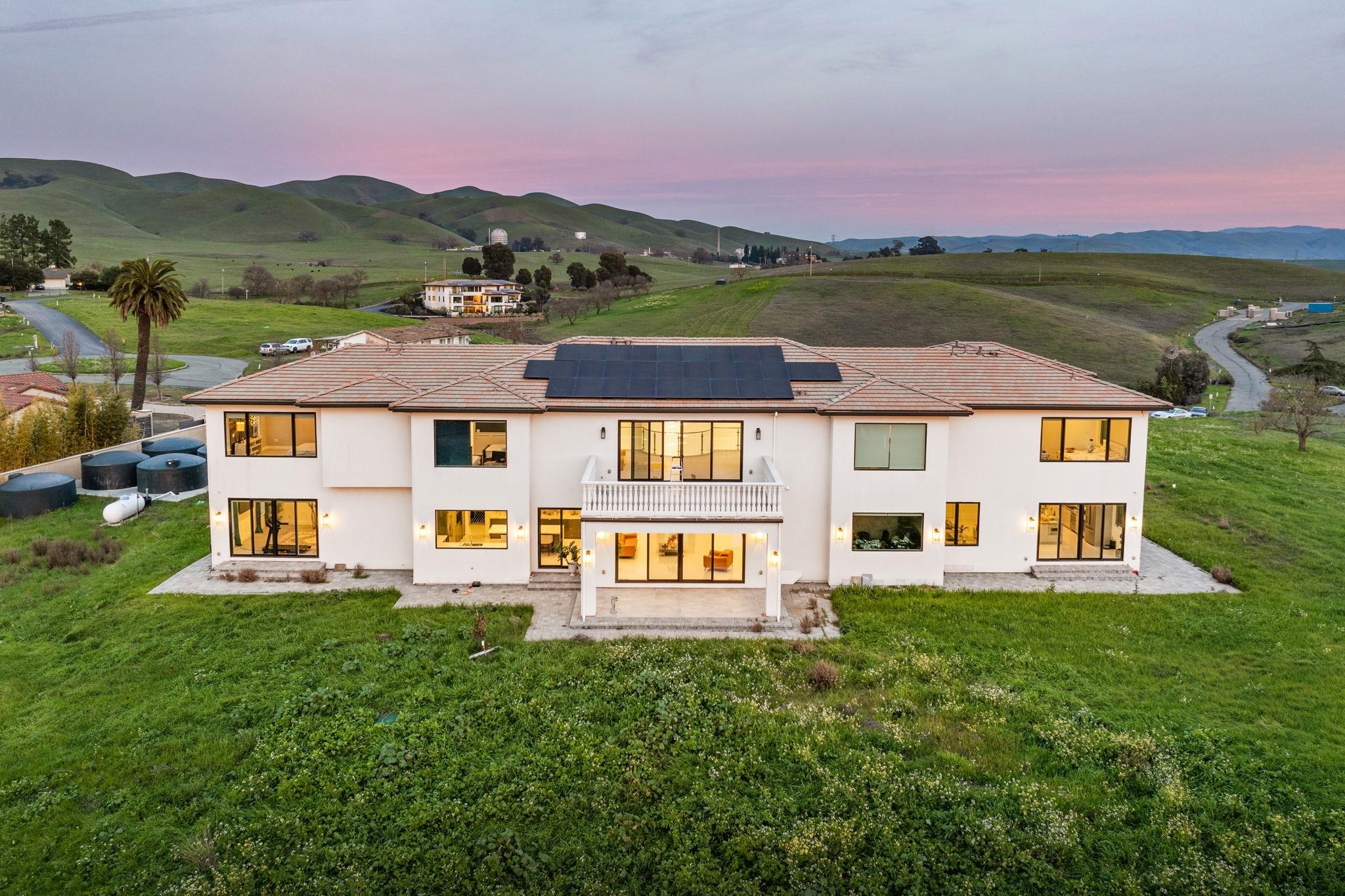 7778 Laguna Heights Ct