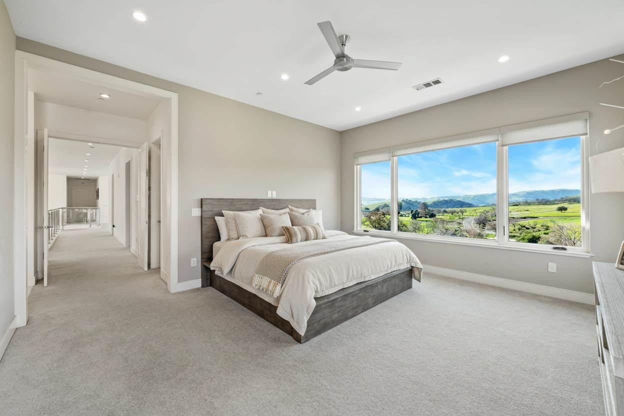 7778 Laguna Heights Ct