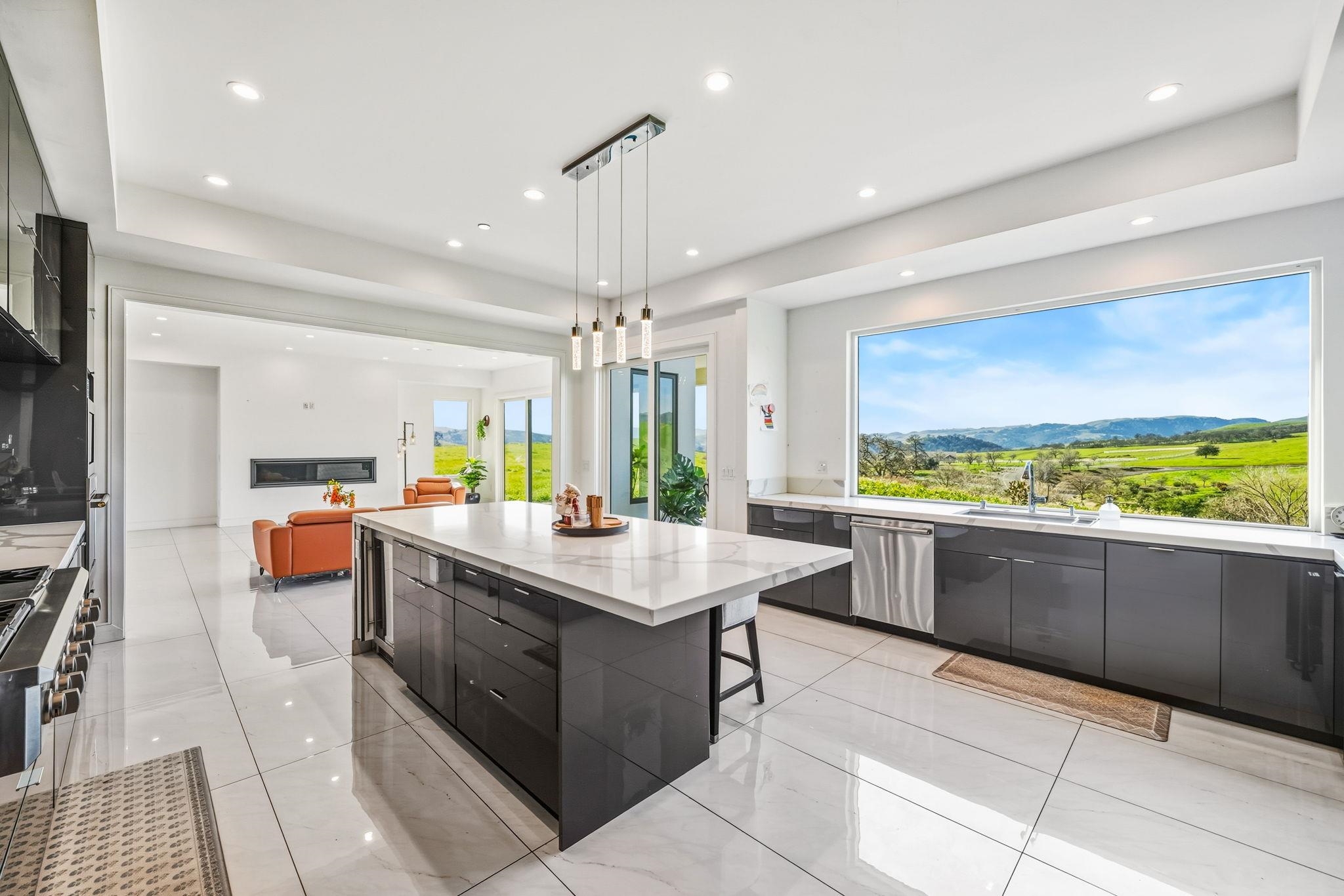 7778 Laguna Heights Ct