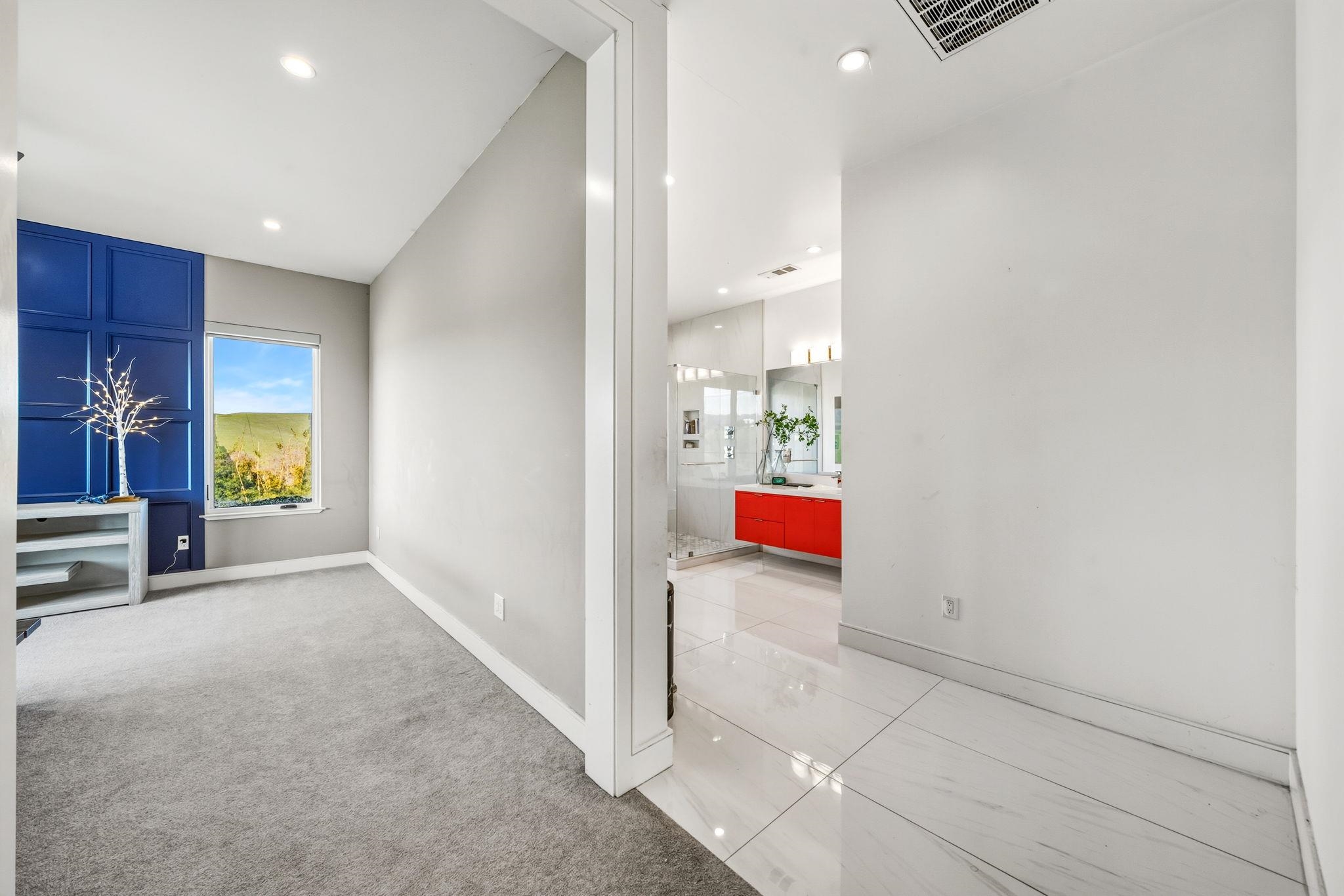 7778 Laguna Heights Ct