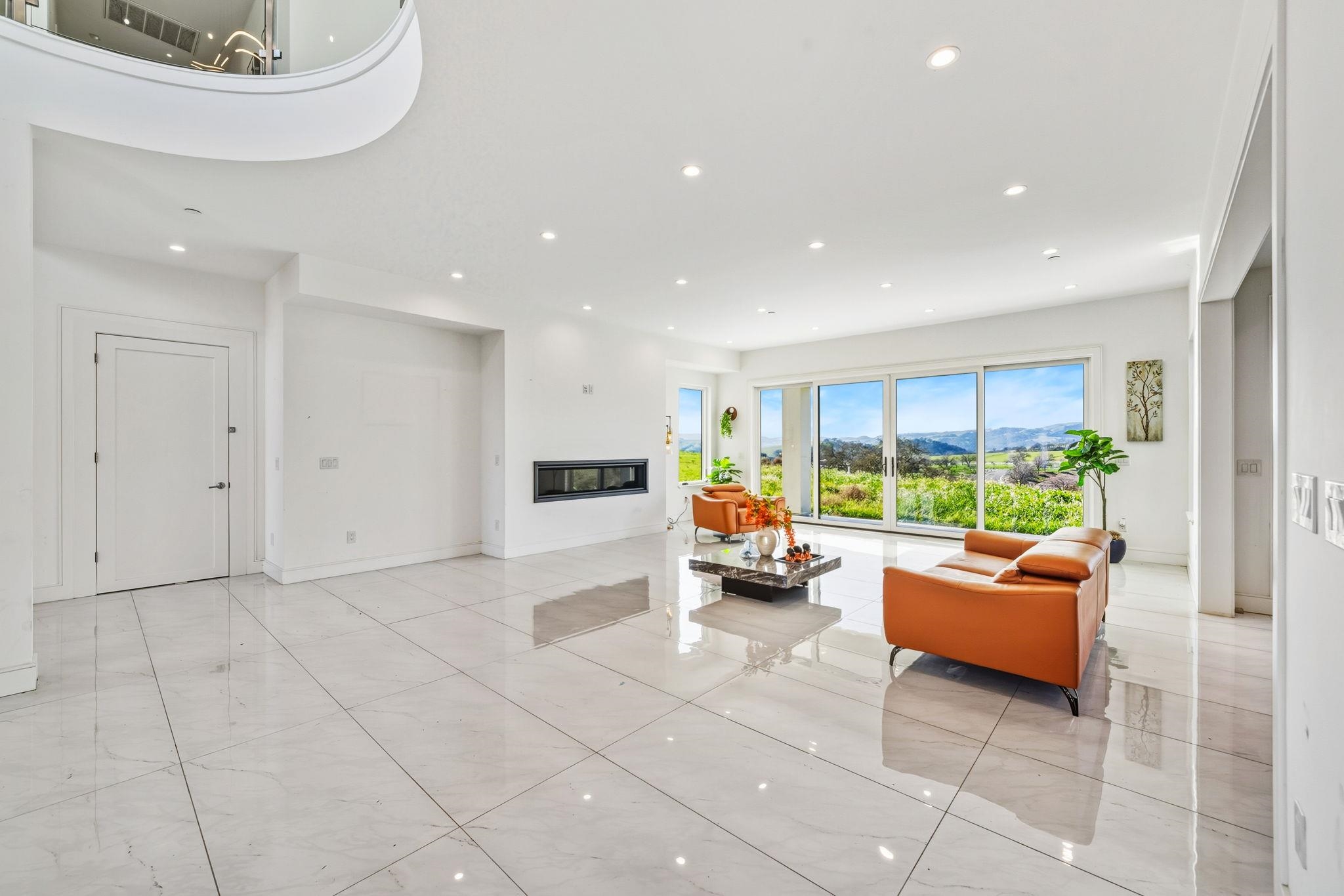 7778 Laguna Heights Ct