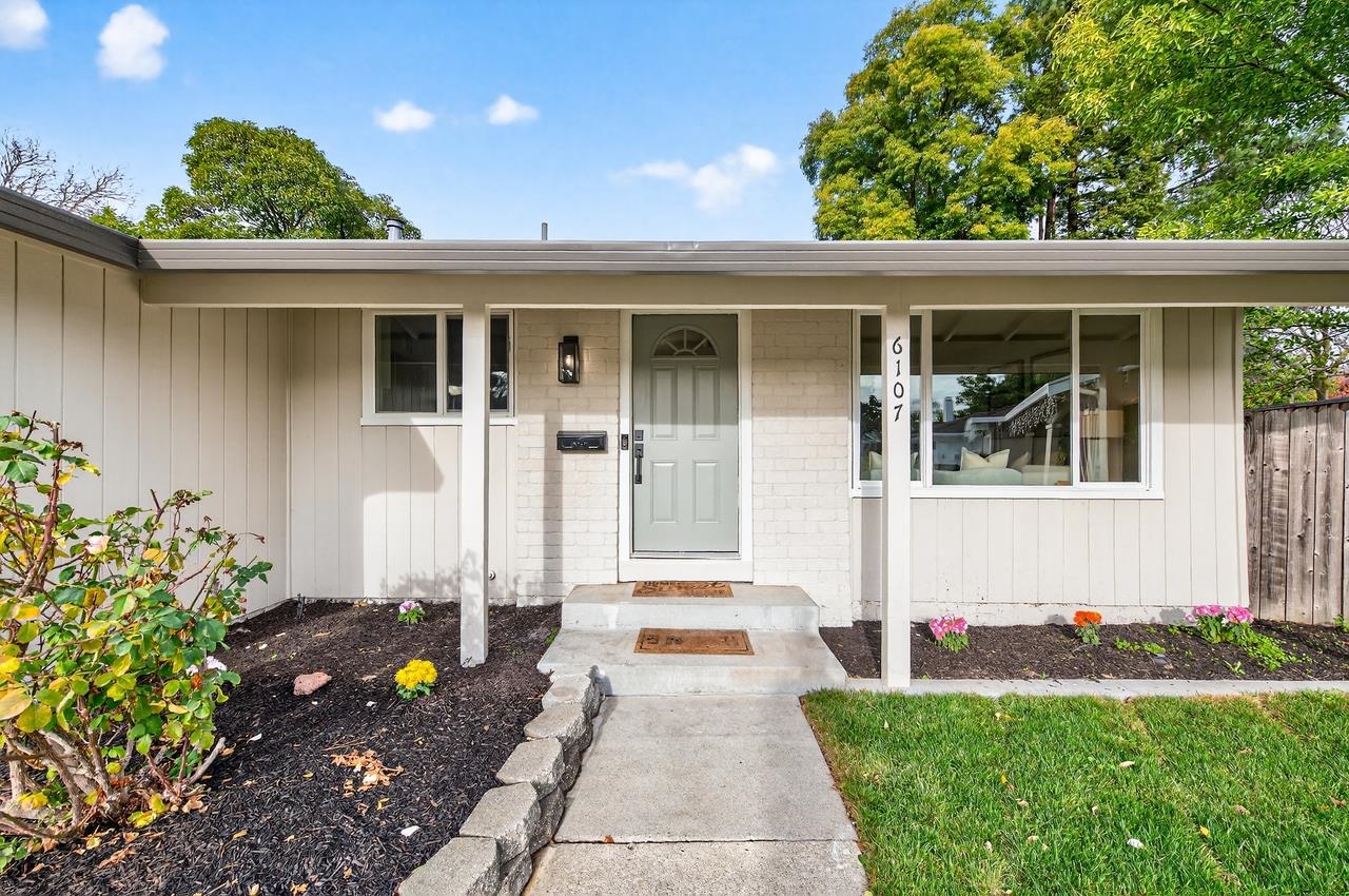 6107 Homer Ct