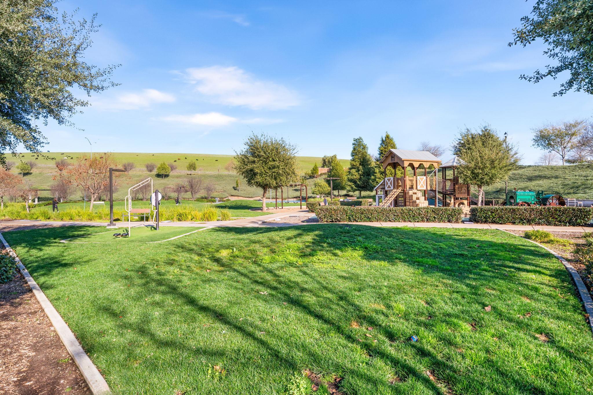253 Fennel Way