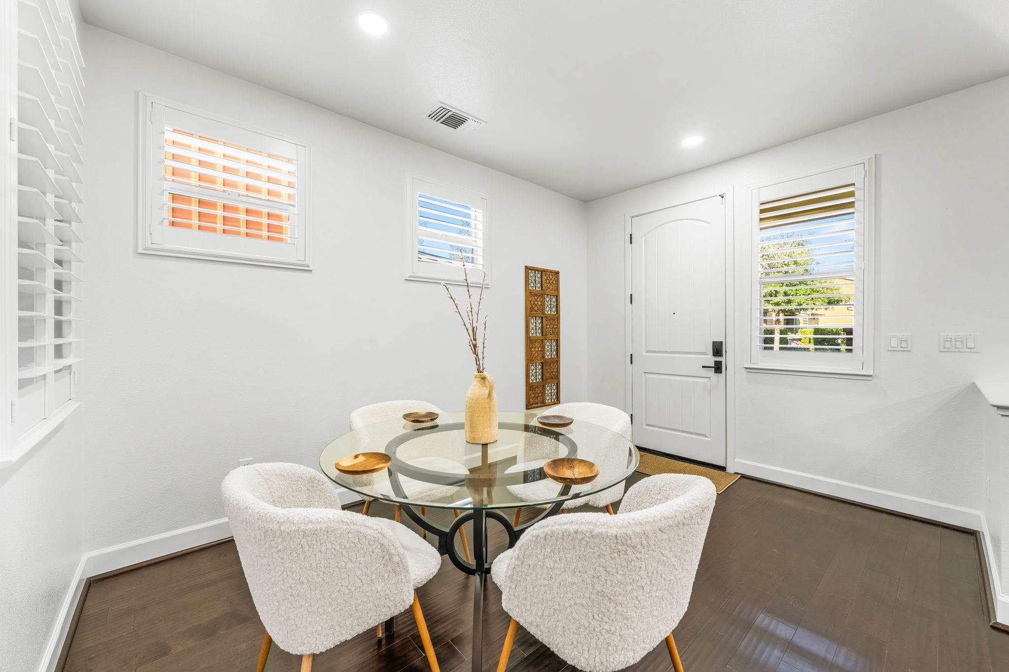 253 Fennel Way