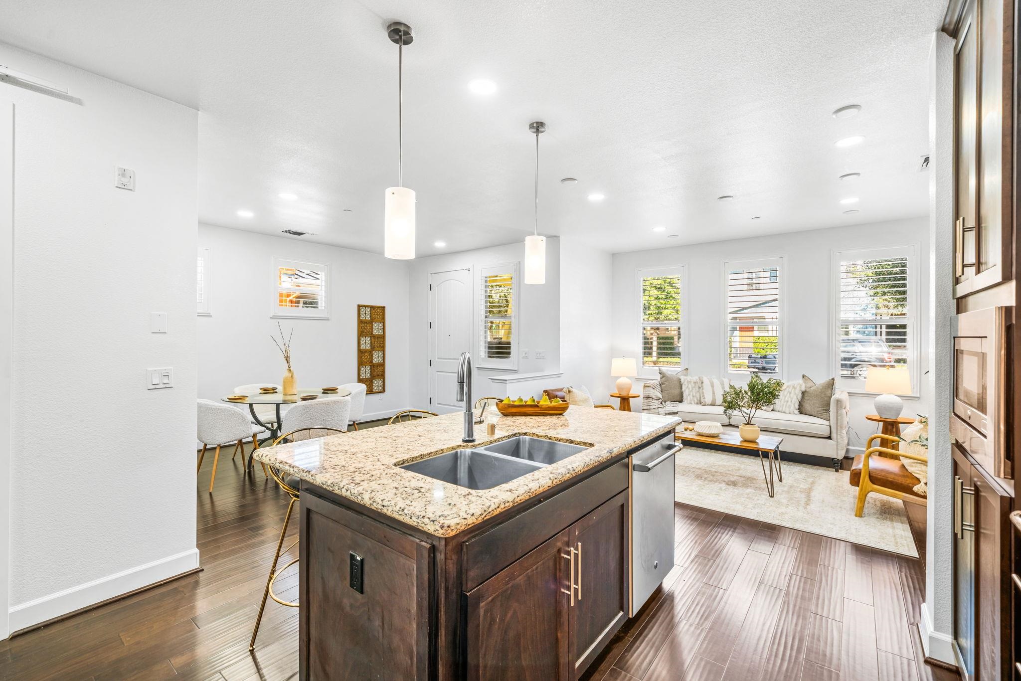 253 Fennel Way