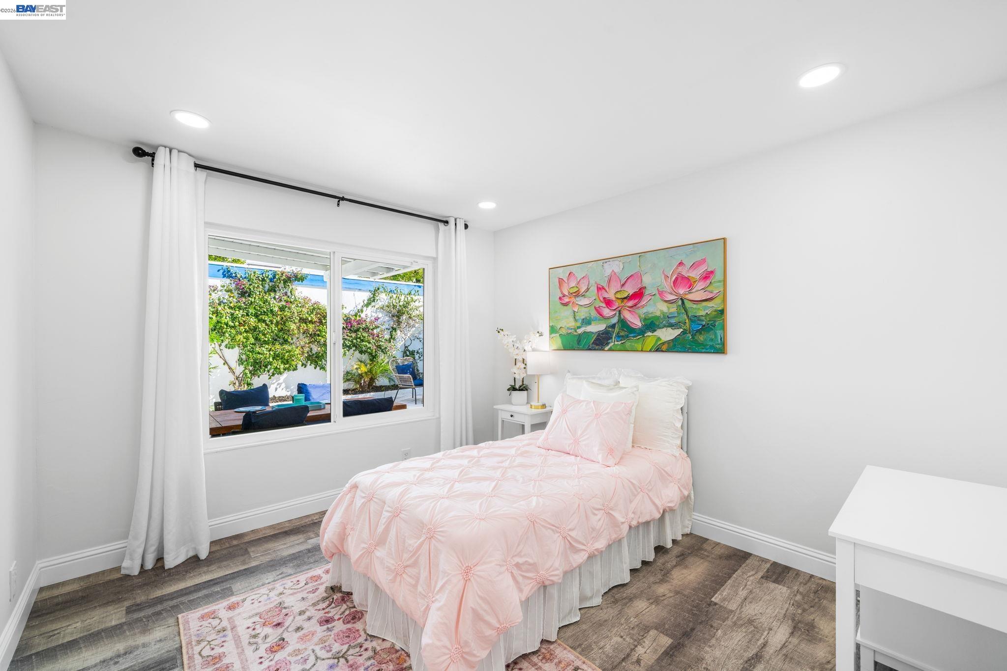 4019 Rennellwood Way