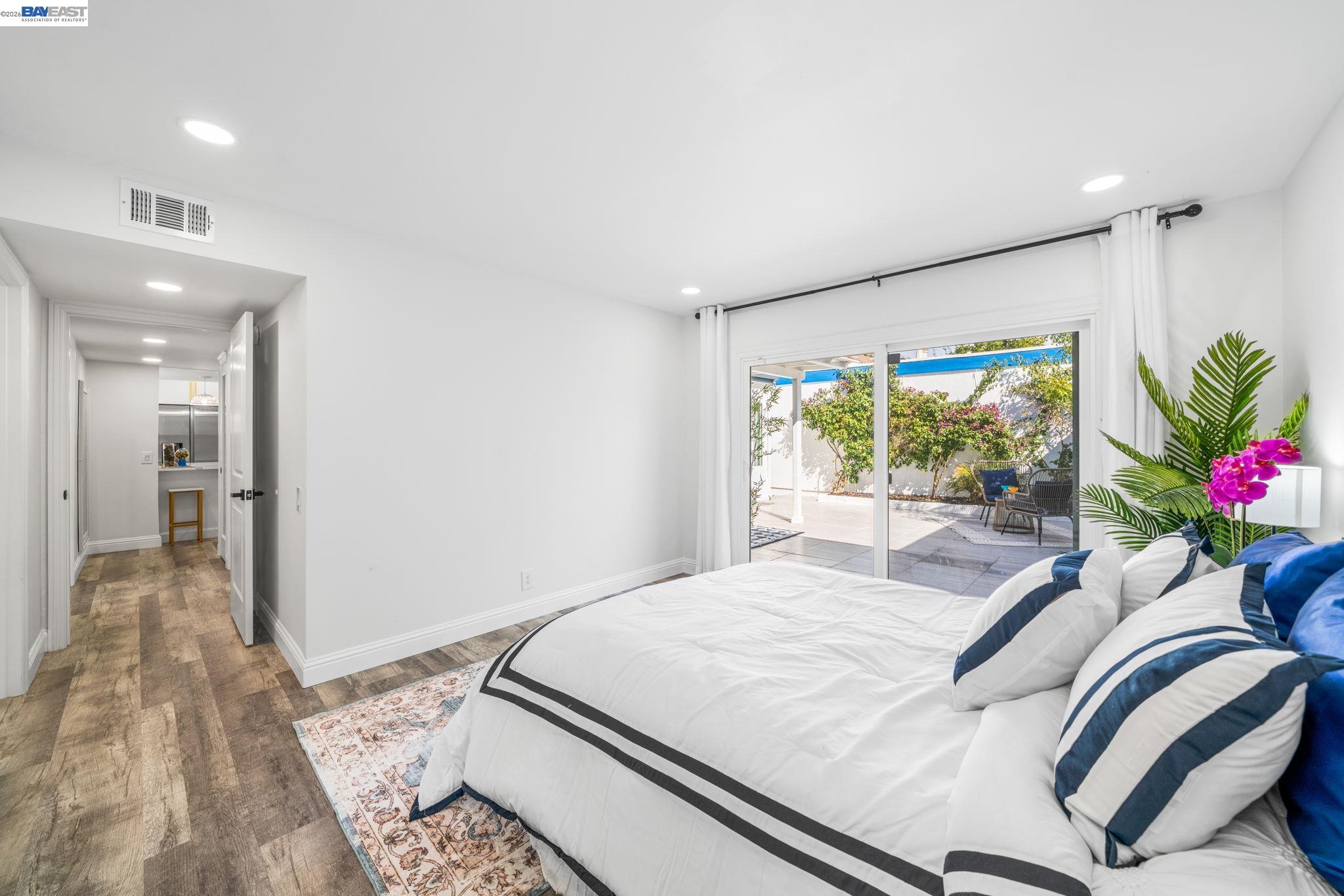 4019 Rennellwood Way