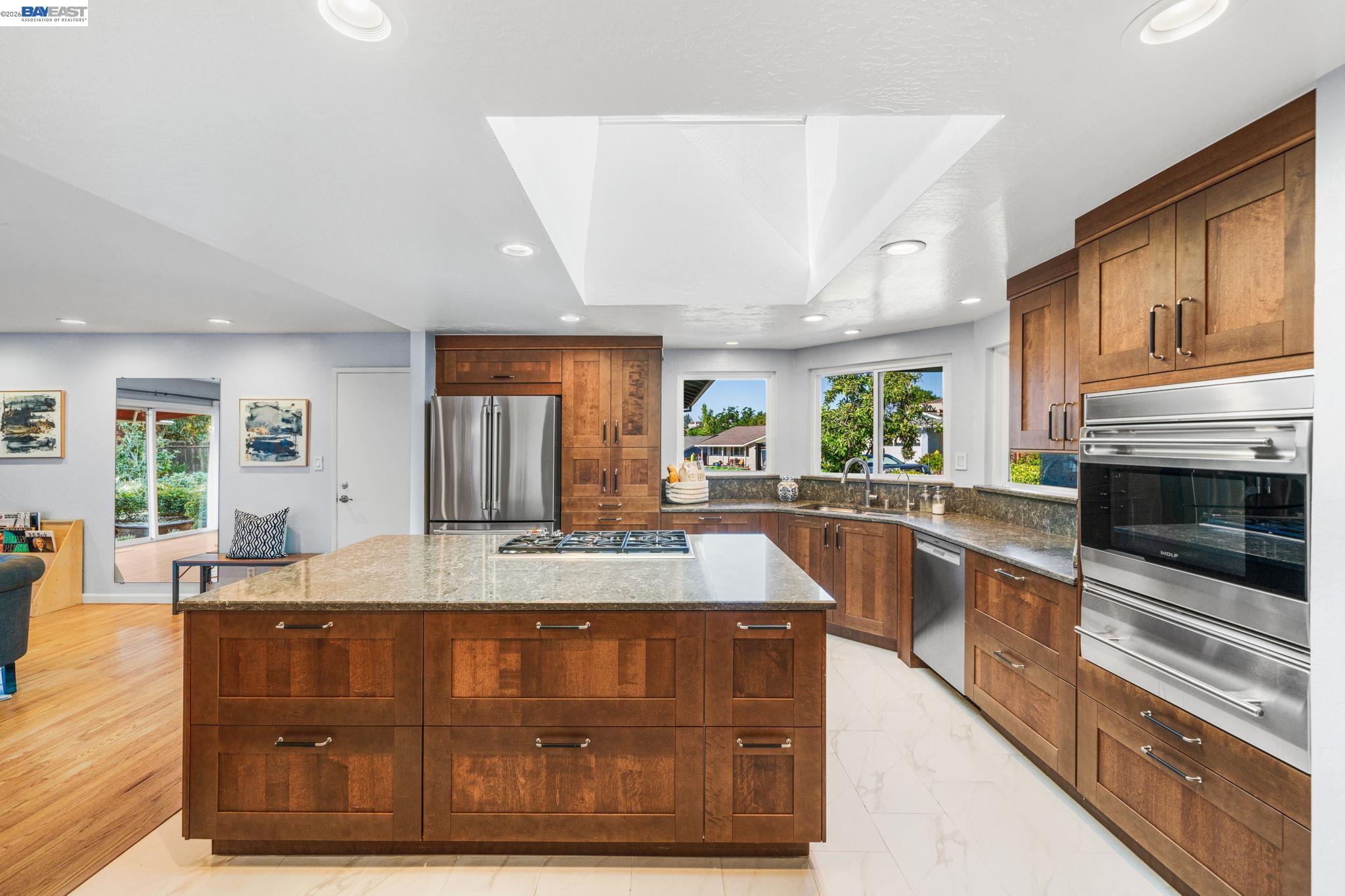 535 San Gabriel Ct