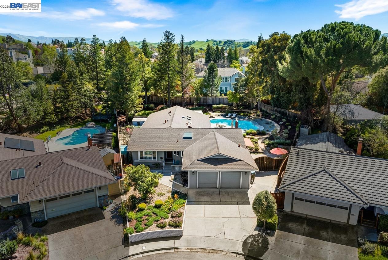 535 San Gabriel Ct