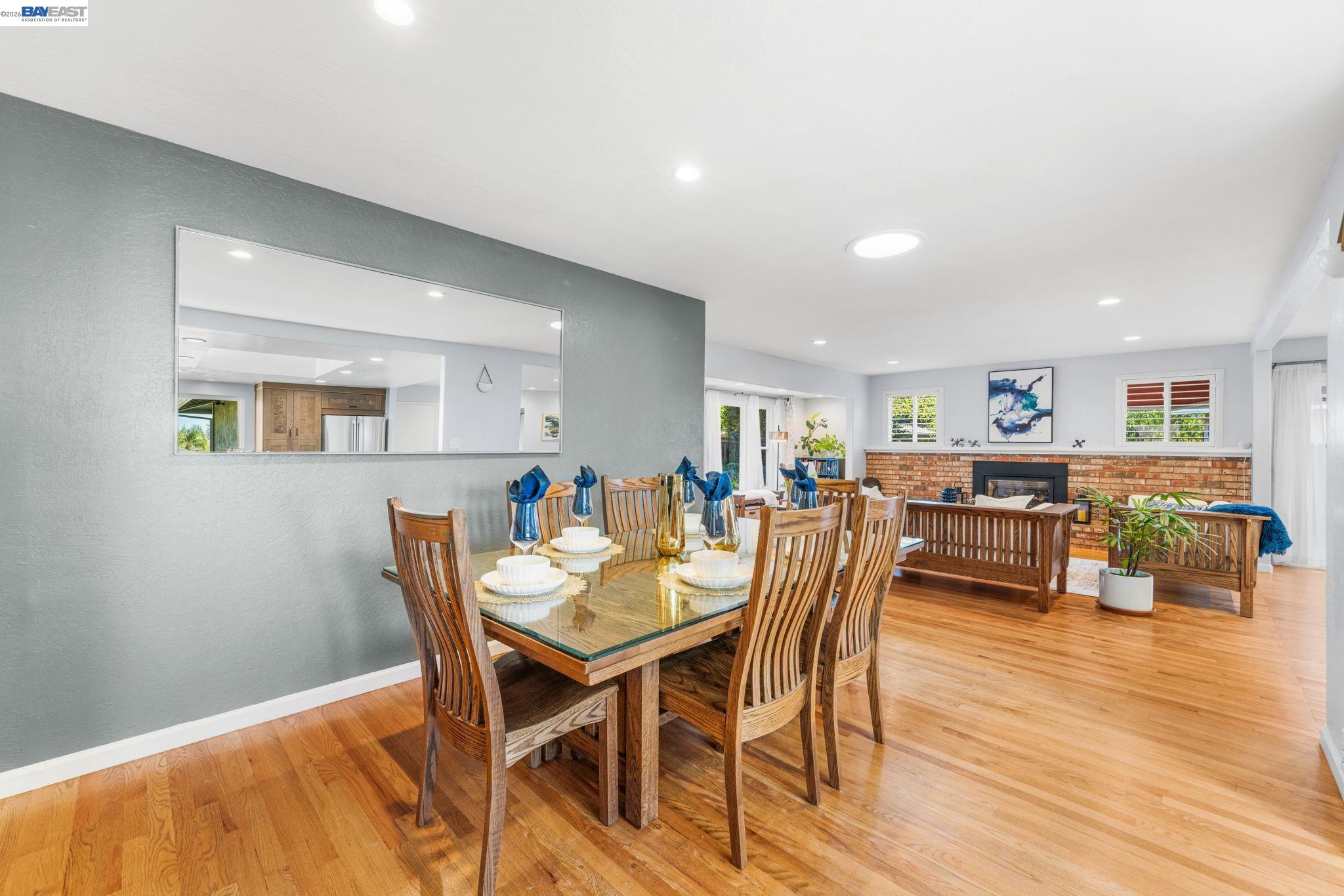 535 San Gabriel Ct