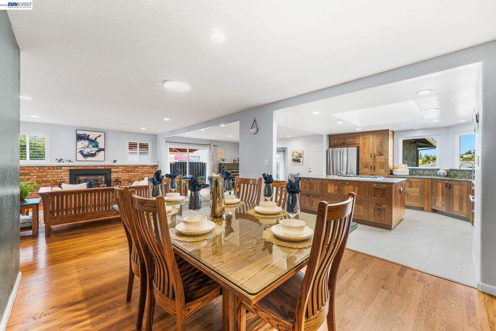 535 San Gabriel Ct