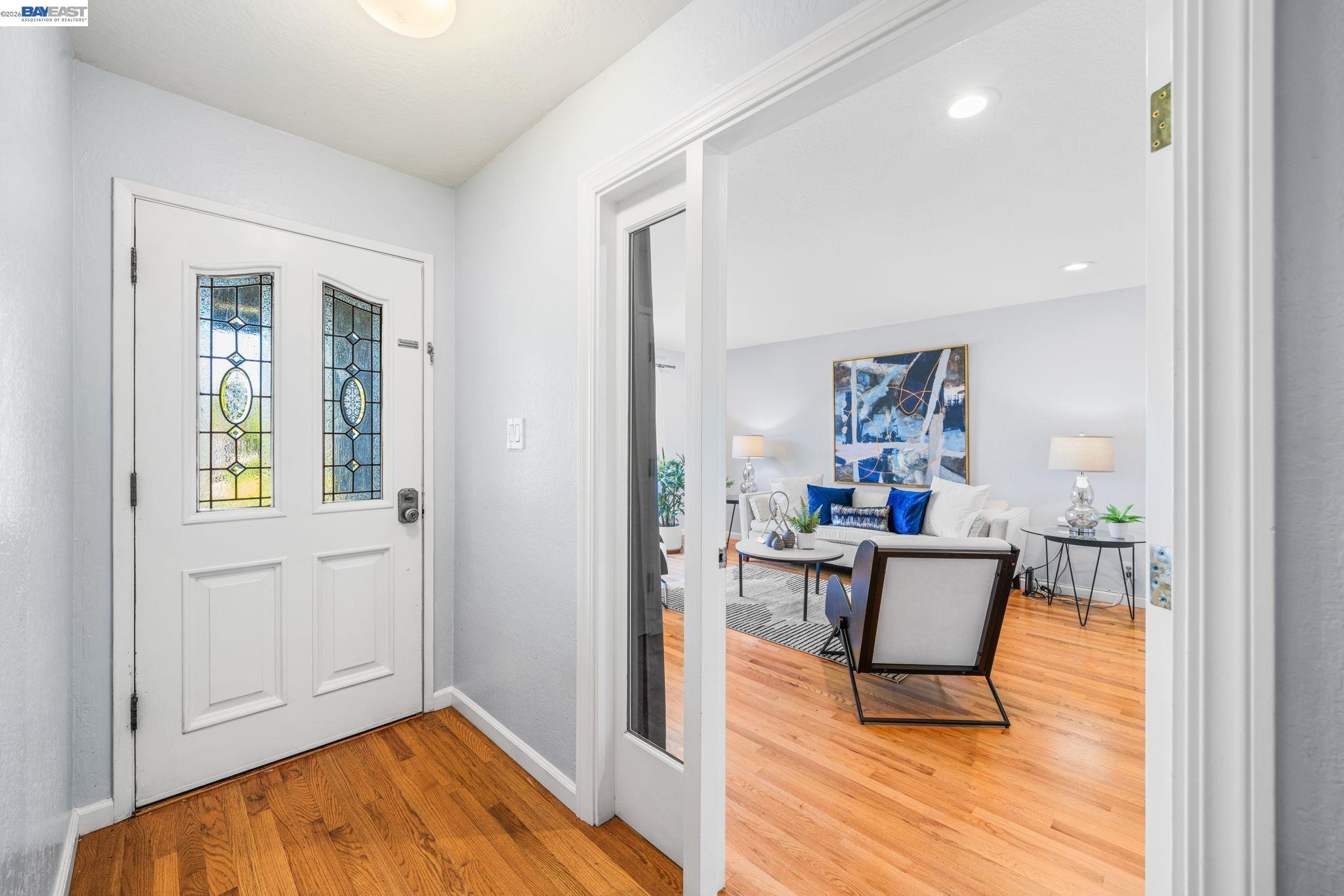 535 San Gabriel Ct