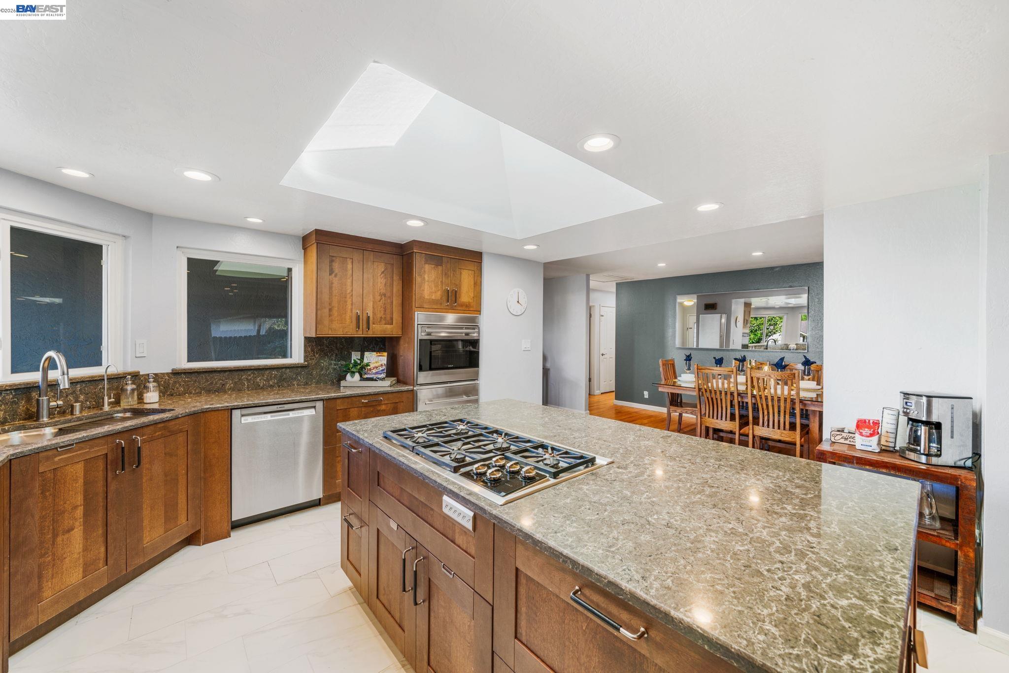 535 San Gabriel Ct